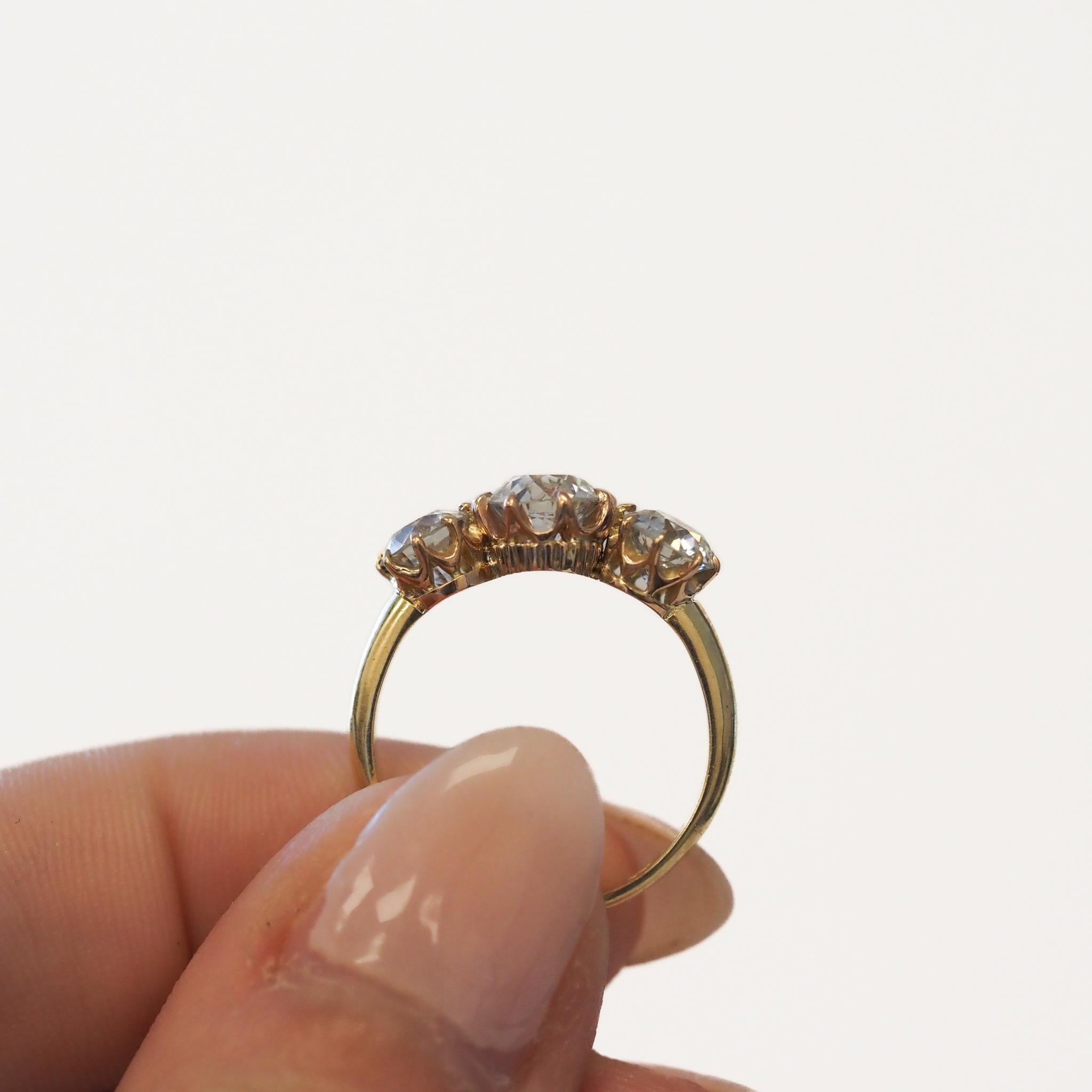 Circa 1900s Center 1.00ct GIA Old European Three Stone Diamond Engagement Ring For Sale 3