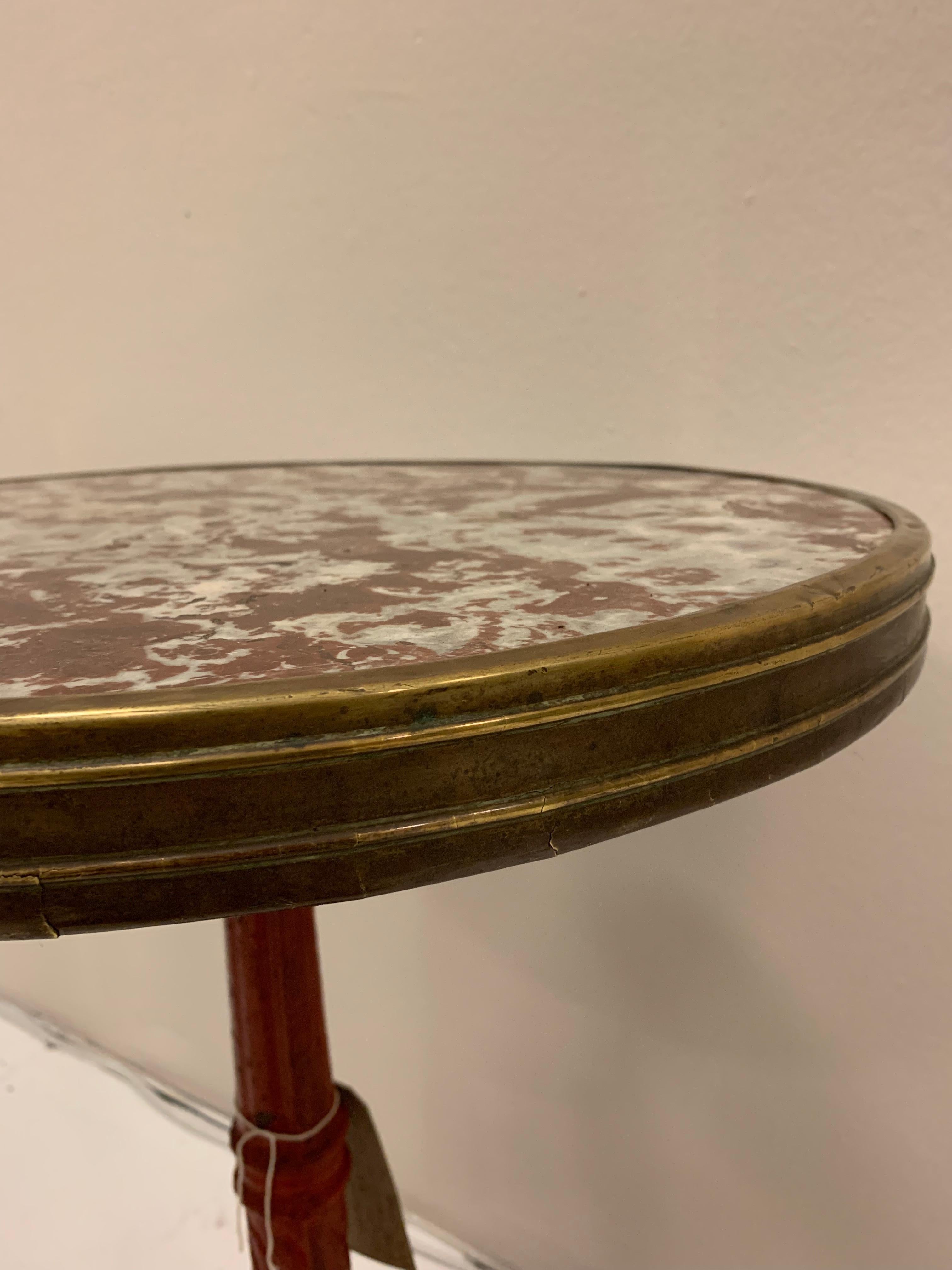 French Cast Iron Scalloped Detailed Bistro Table Circular Marble Top circa 1900s For Sale 5