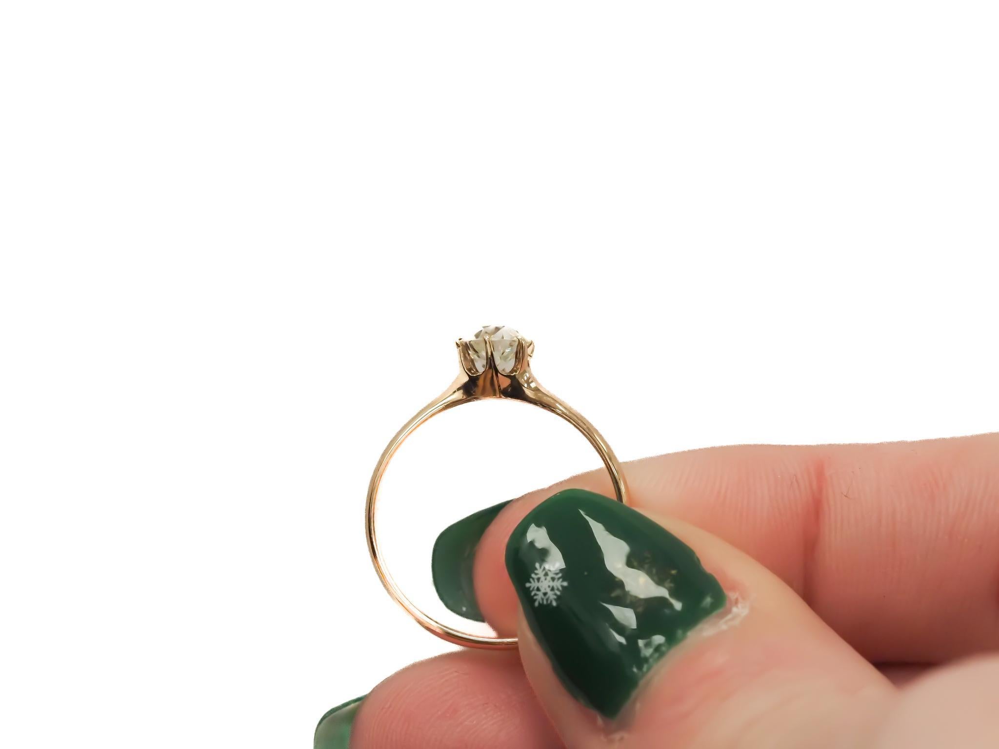 Circa 1900s GIA .94ct Old European  Diamond Engagement Ring For Sale 1