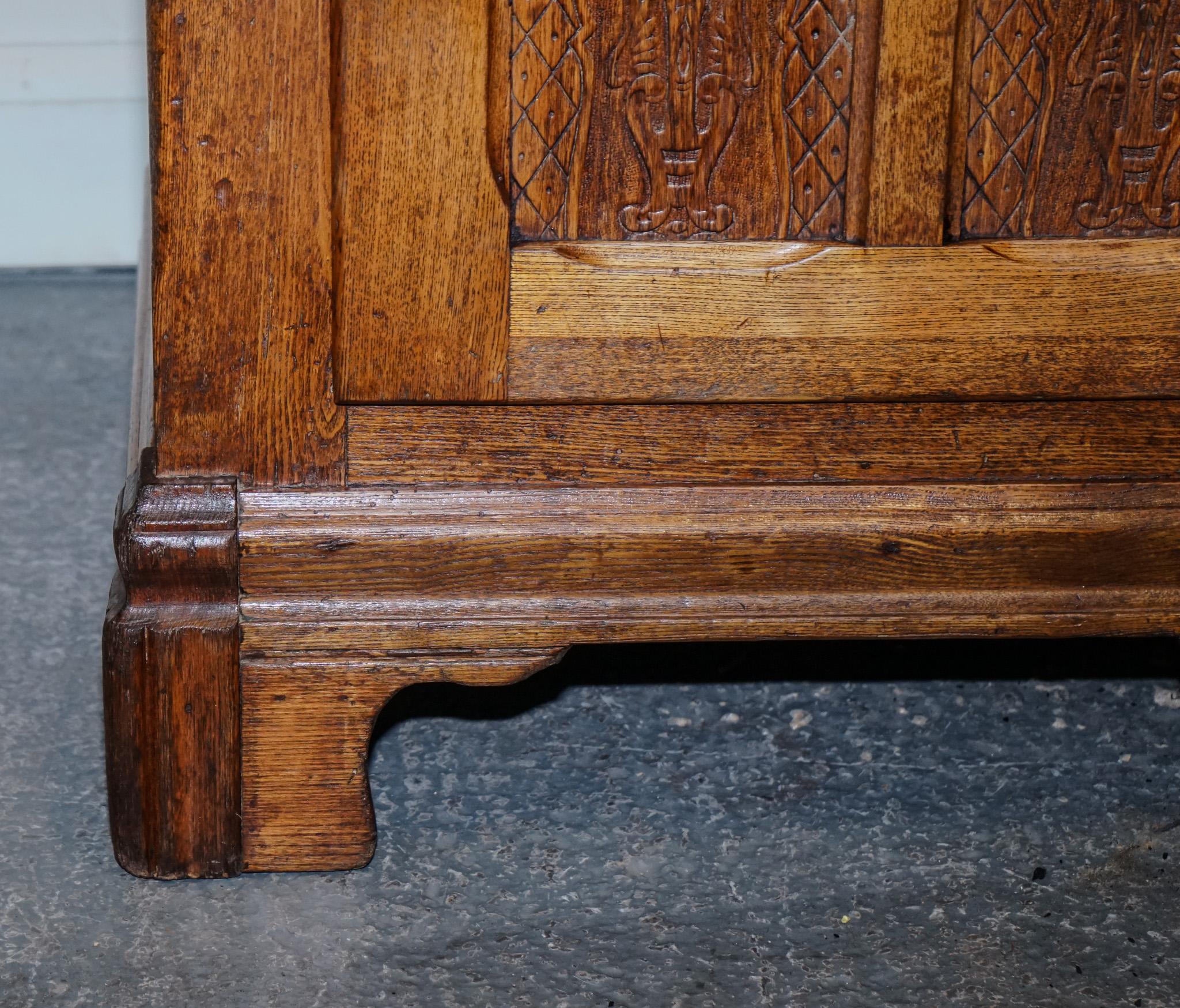 CIRCA 1900'S LARGE NORTH AMERiCAN ALASKA MUSKEGON OAK LARDER ICE BOX COLLECTABLE For Sale 3