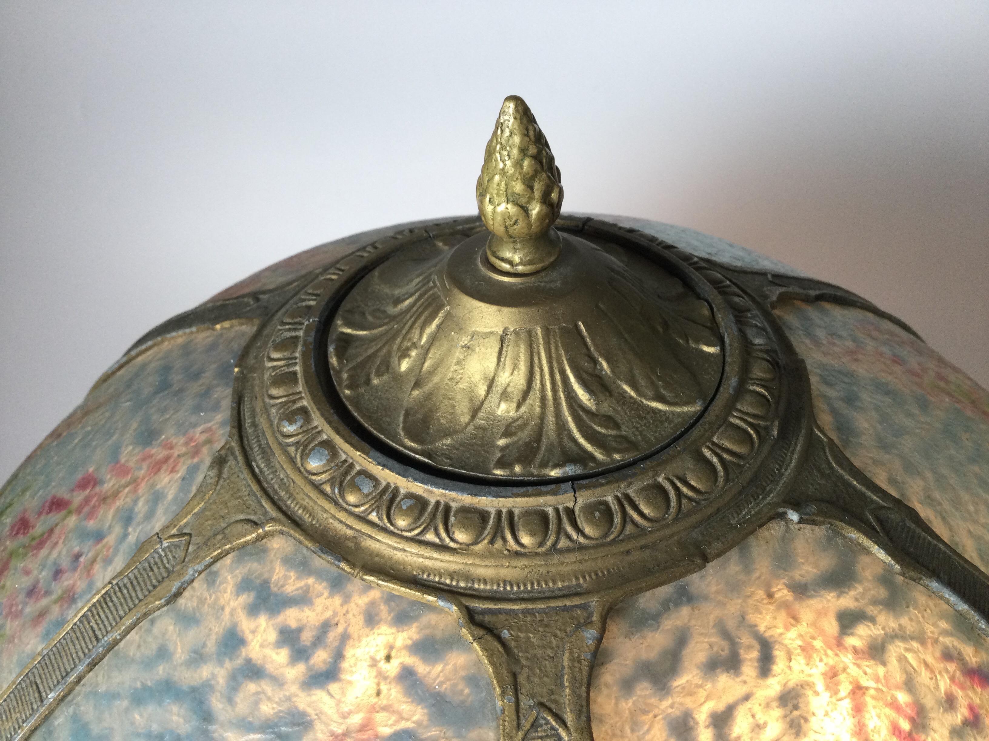 circa 1907 Reverse Painted Glass and Bronze Finish Table Lamp In Good Condition In Lambertville, NJ