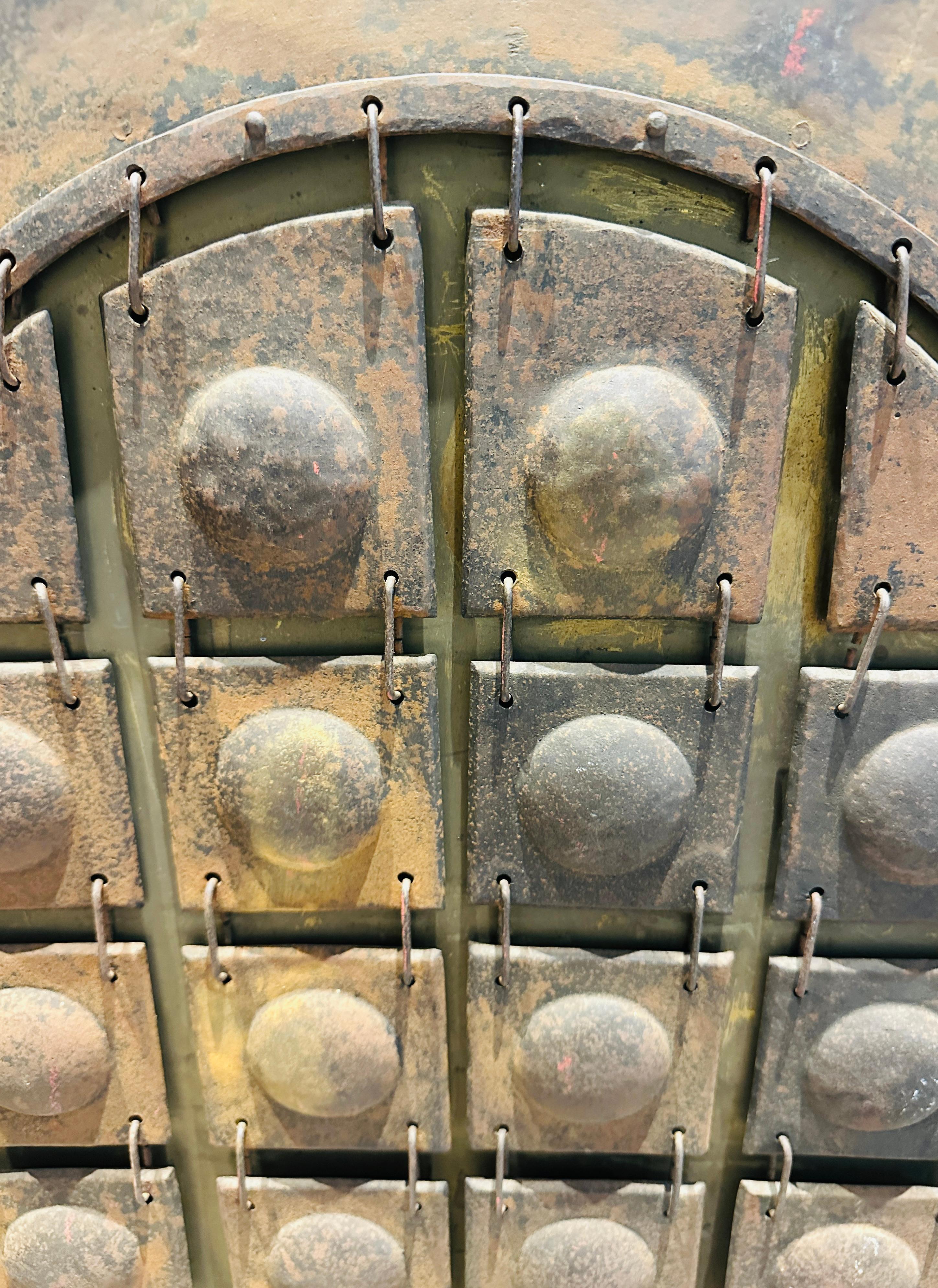 Ferro Parafuoco Decorative Crafts del 1910 circa Attribuito a Richard Riemerschmid in vendita