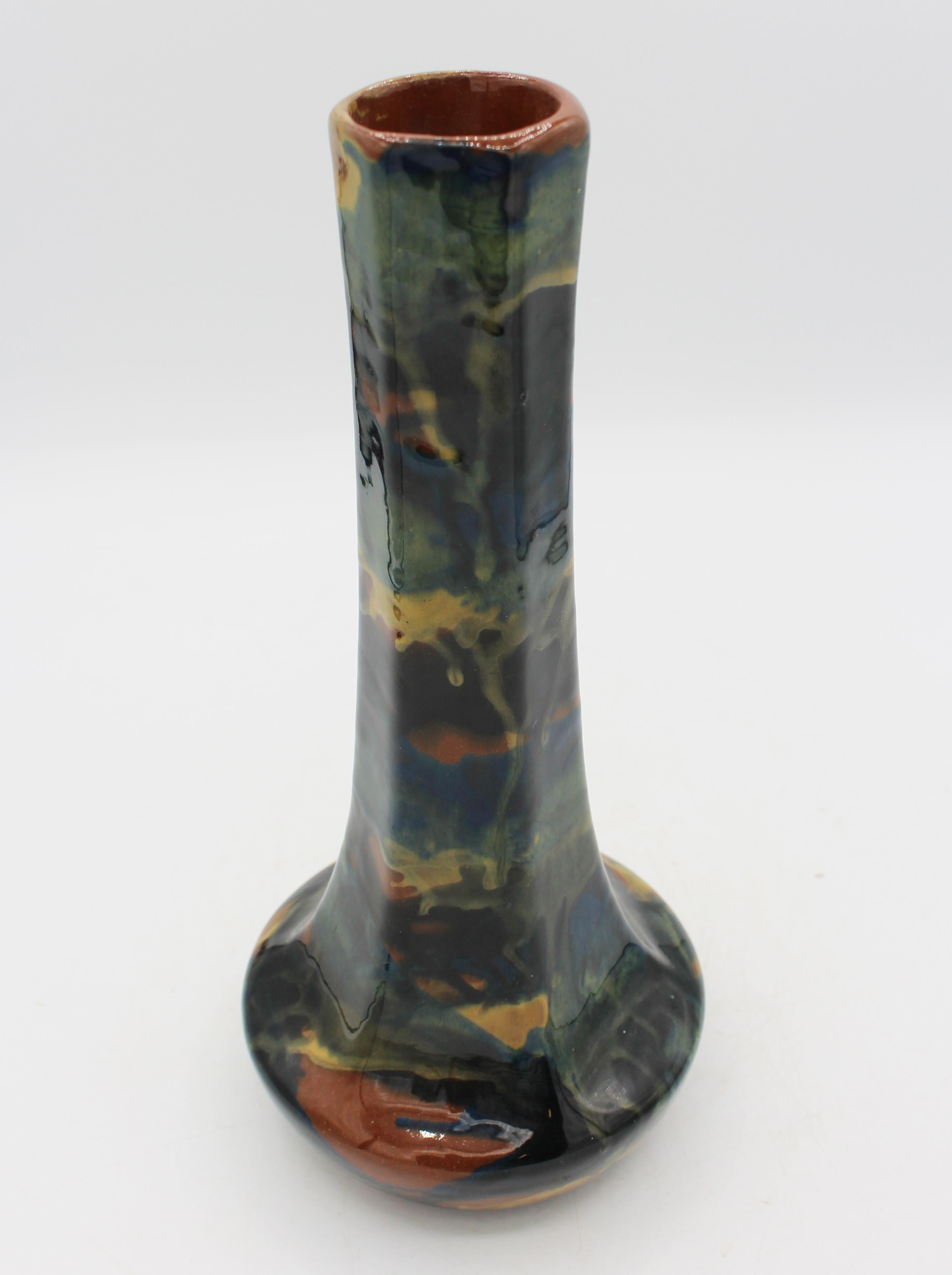 Circa 1912-1921 Peters & Reed Pottery Hexagonal Vase For Sale 2
