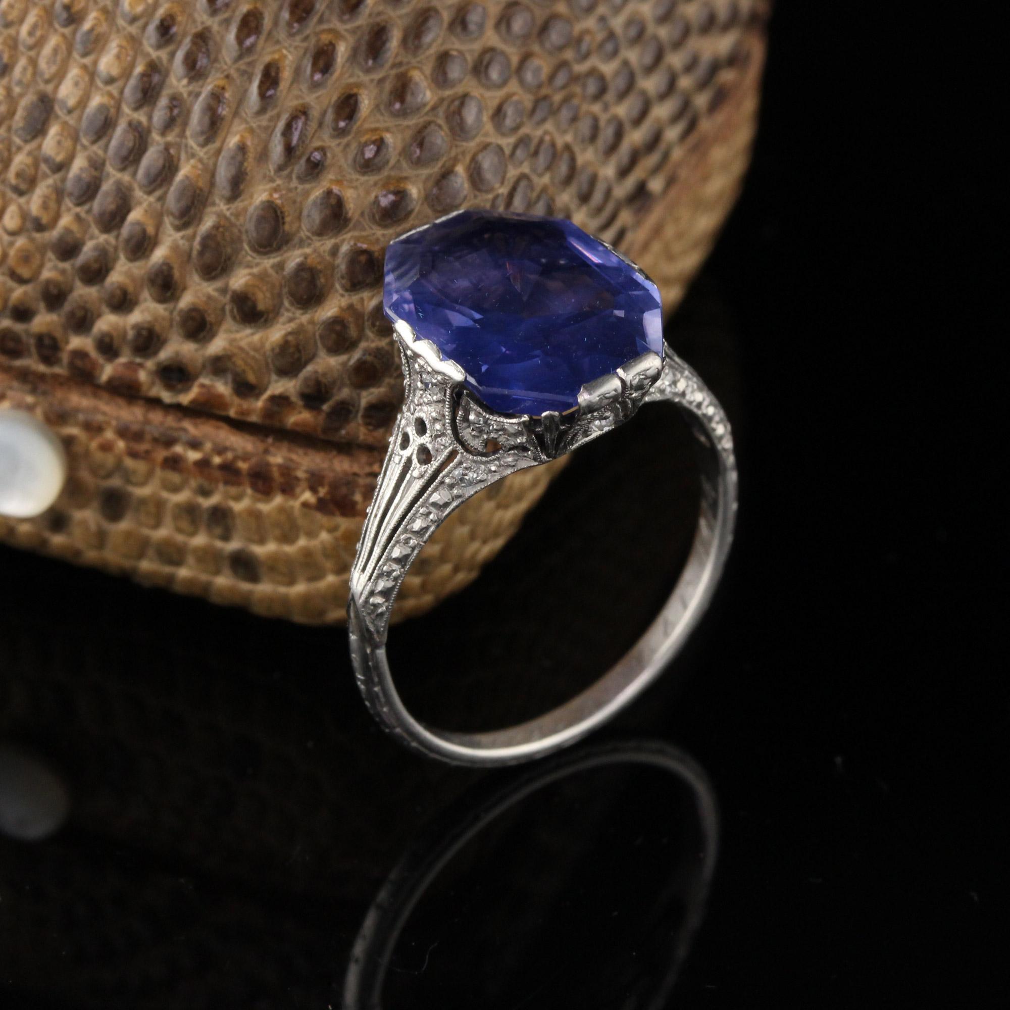 Women's or Men's Edwardian Platinum Ceylon Unheated Sapphire and Diamond Cocktail Ring