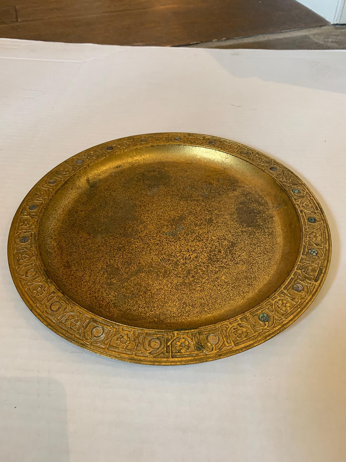Tiffany Studios Gilt Bronze Dore Plate Abalone Pattern, Model 1730, circa 1915 In Good Condition In Atlanta, GA