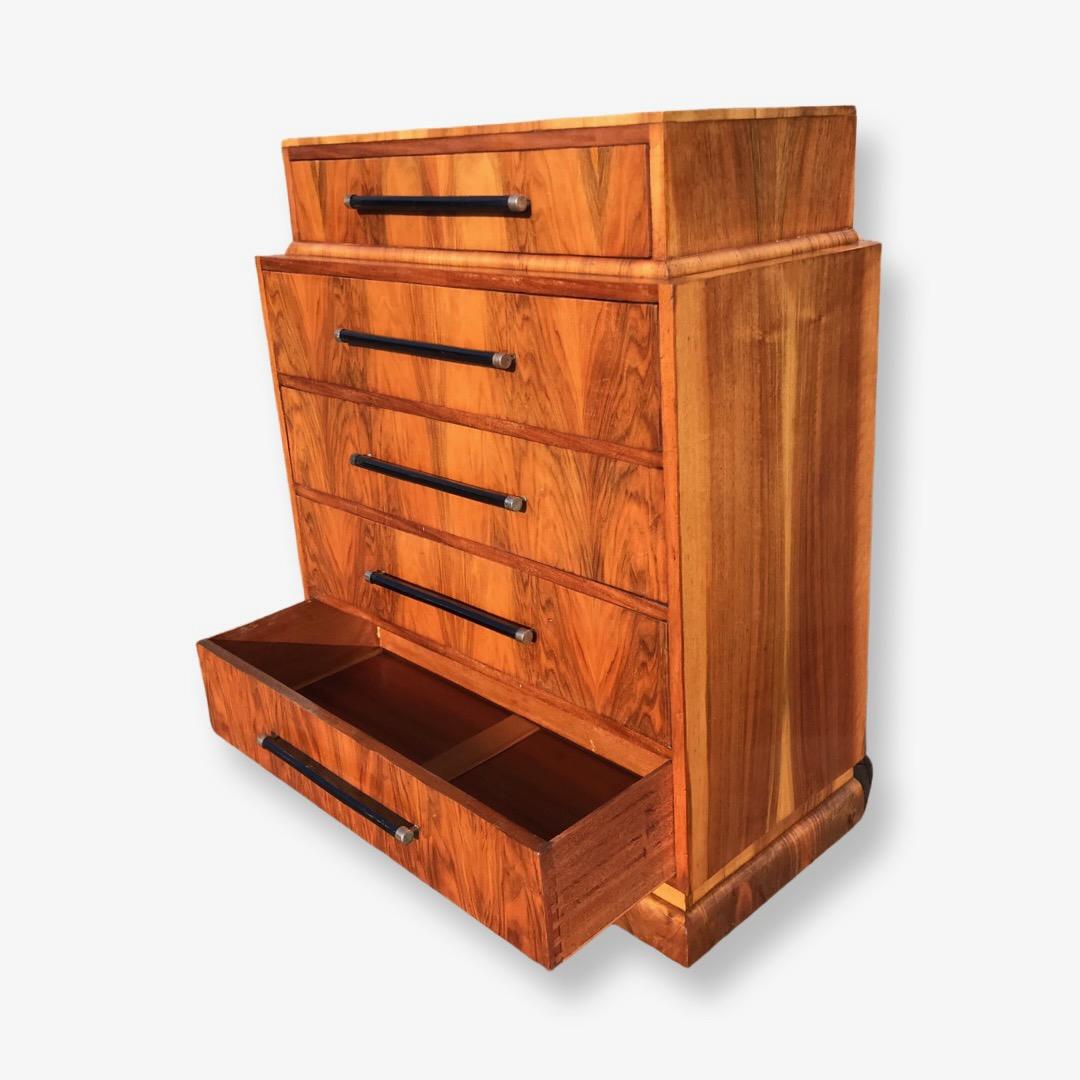 Walnut Art Deco Skyscraper Chest of Drawers, circa 1920-1930s 