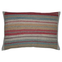 Coussin Kilim ancien datant d'environ 1920