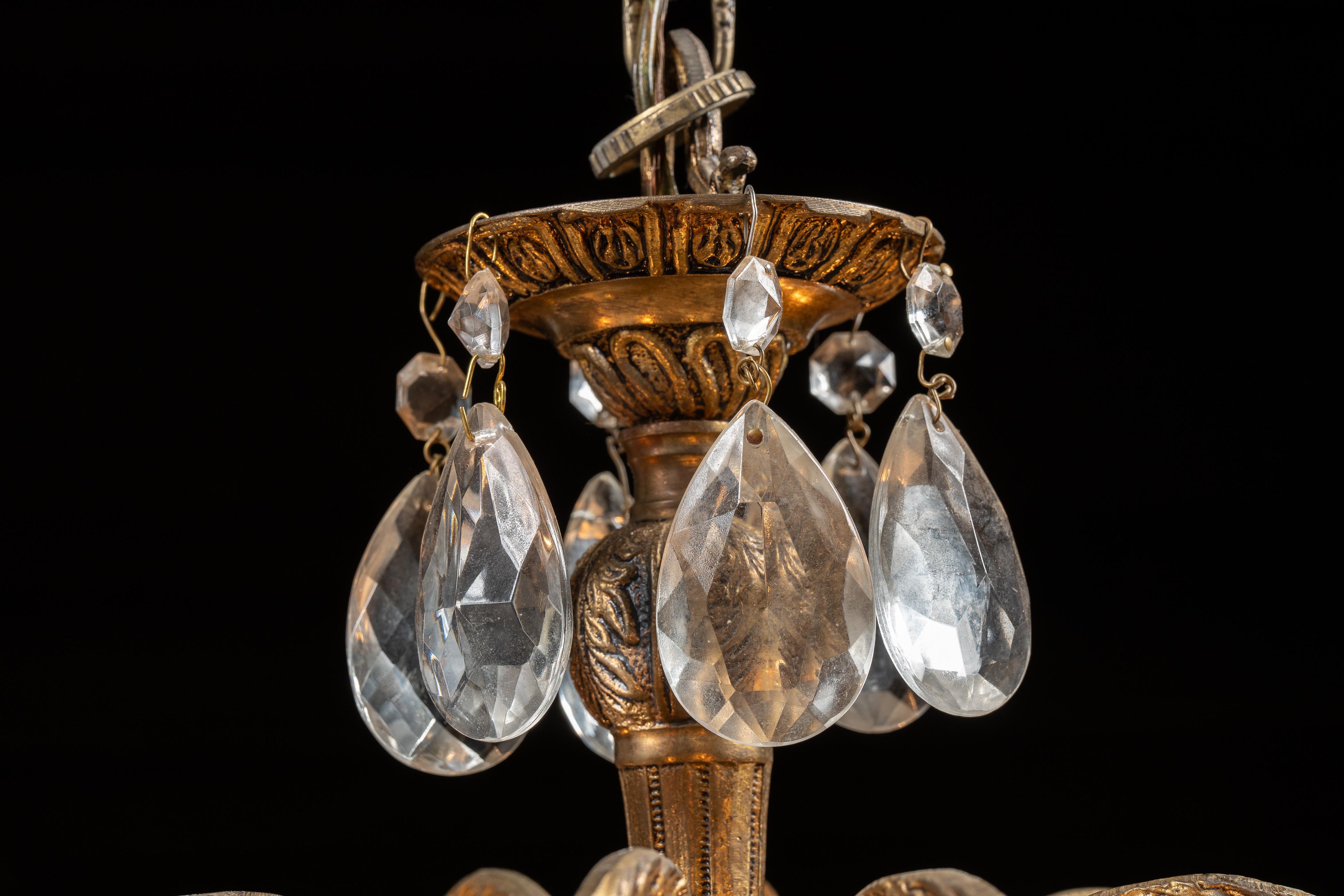 lampadario Art Nouveau in ottone e cristallo del 1920 circa In condizioni buone in vendita a Dekalb, IL