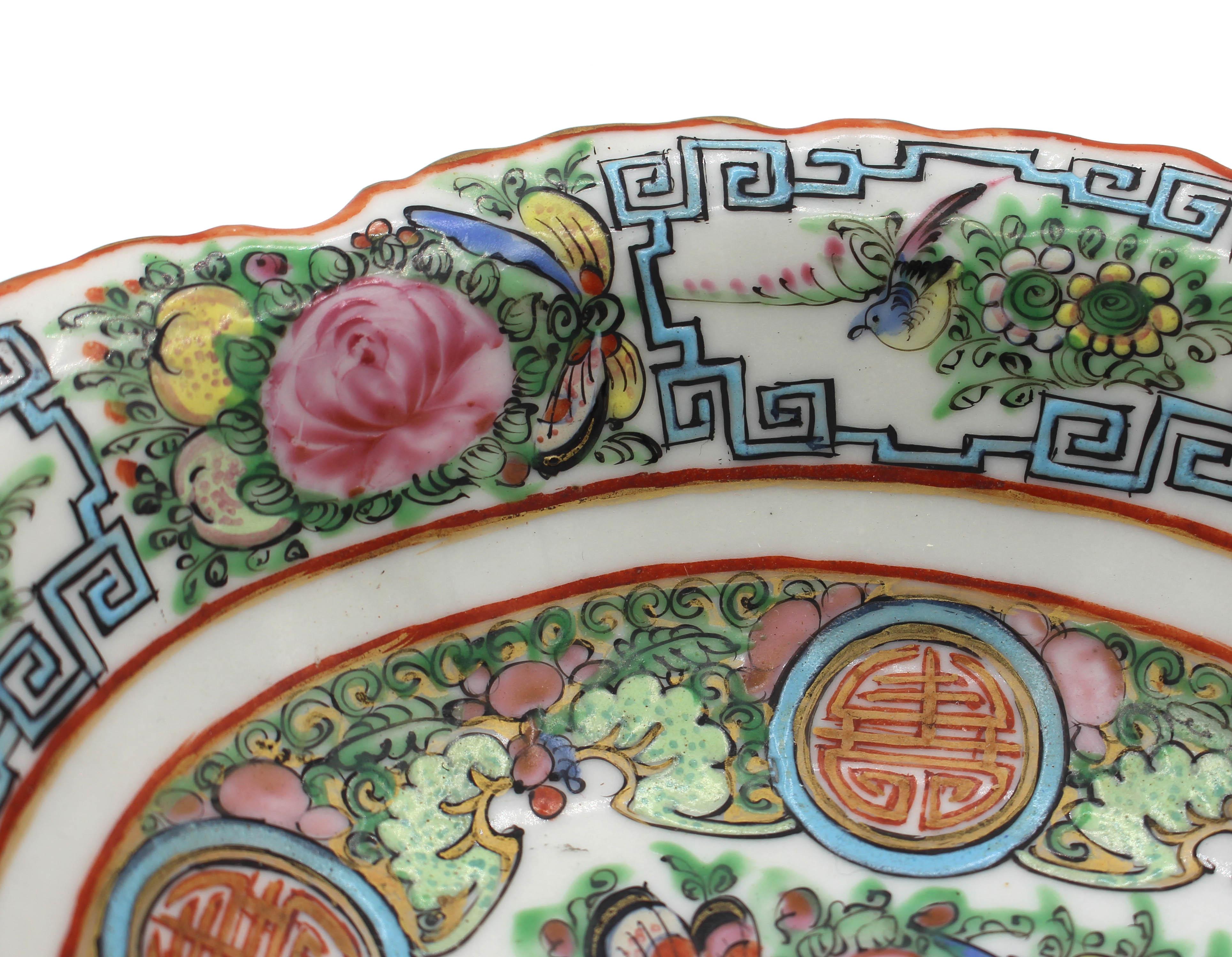 Circa 1920 Chinese Export Rose Canton Nest of 3 Oval Serving Bowls 5