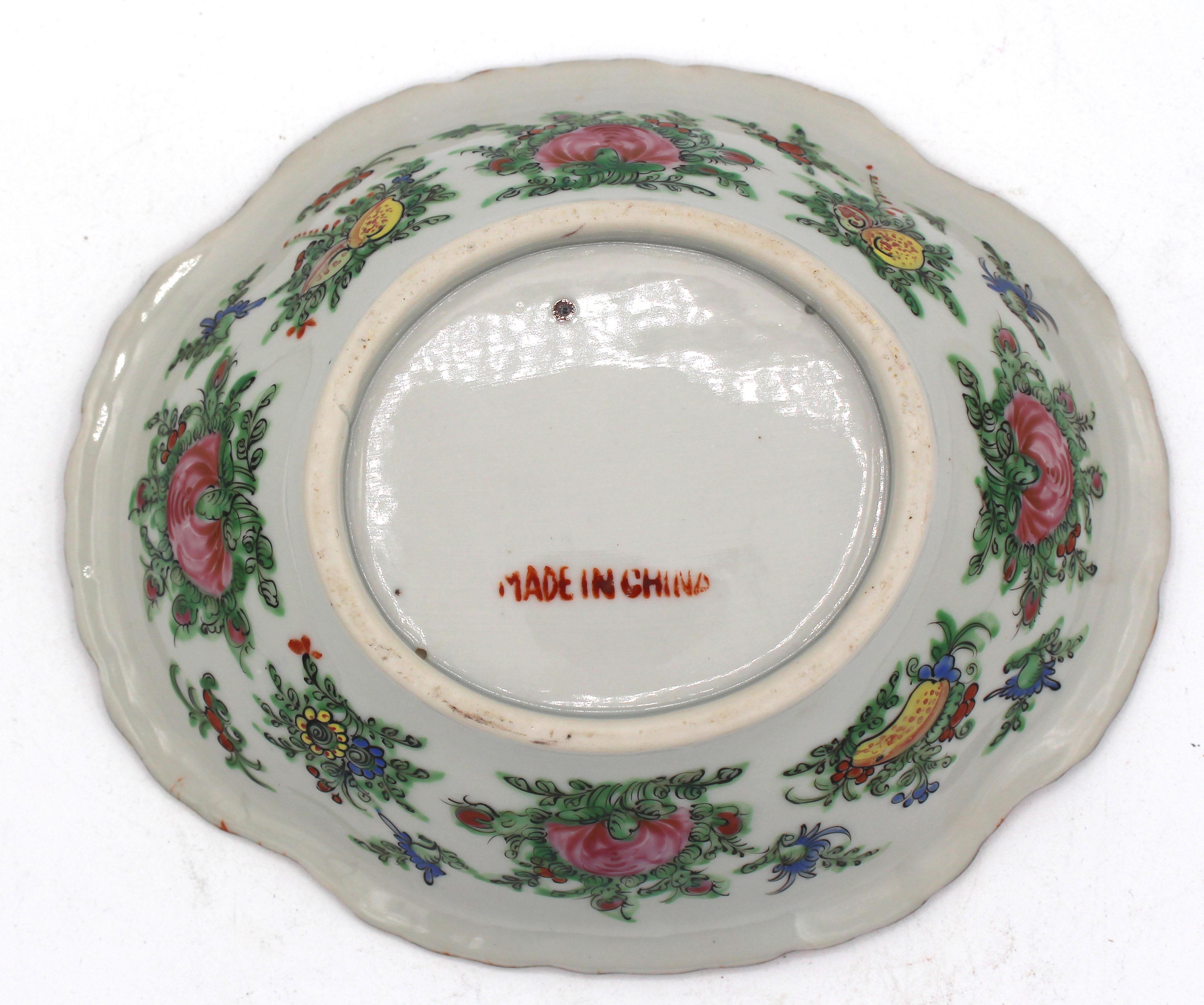 Circa 1920 Chinese Export Rose Canton Nest of 3 Oval Serving Bowls 2