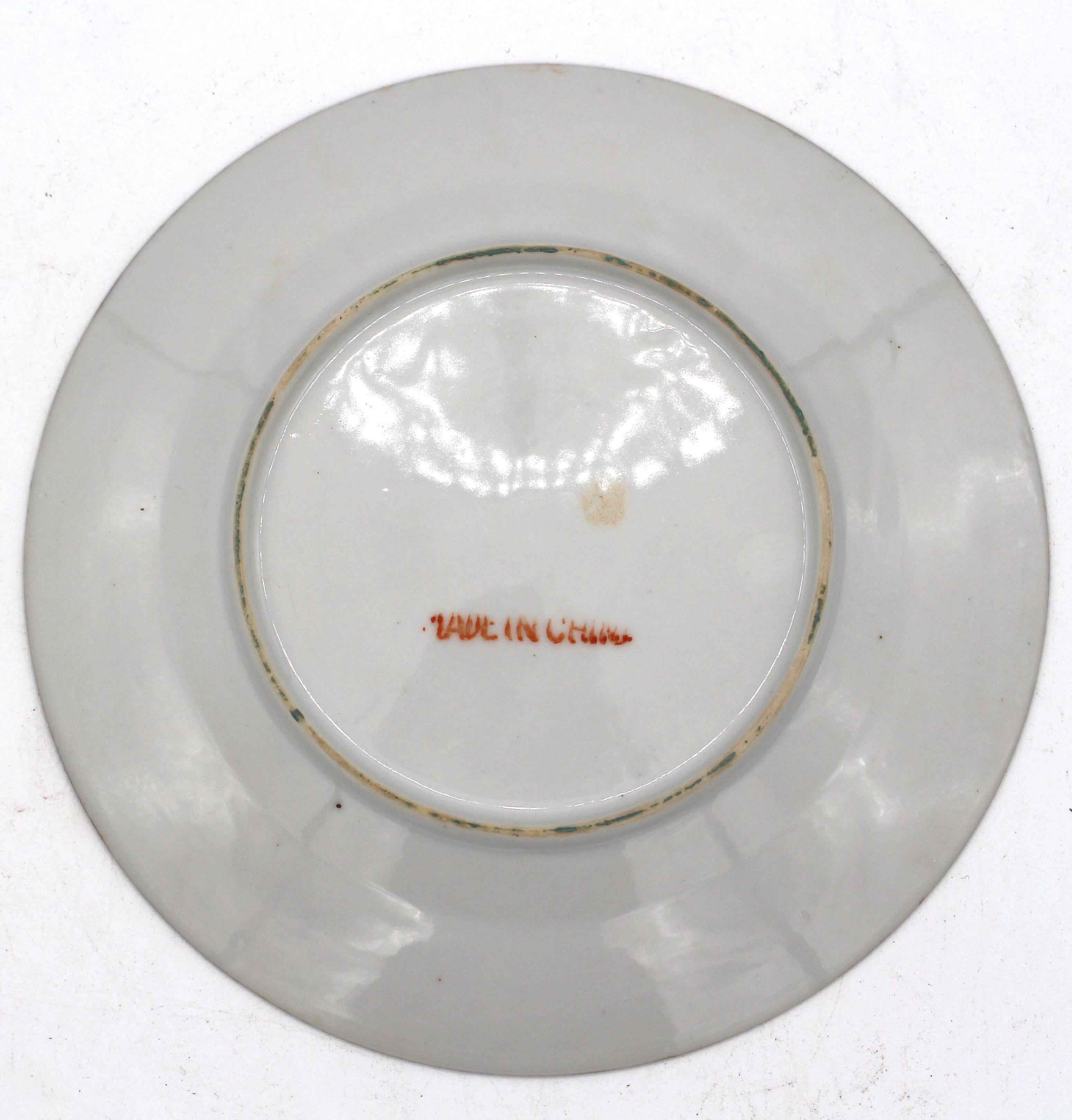 Circa 1920 Chinese Export Set of 10 Rose Canton Salad Plates In Good Condition In Chapel Hill, NC