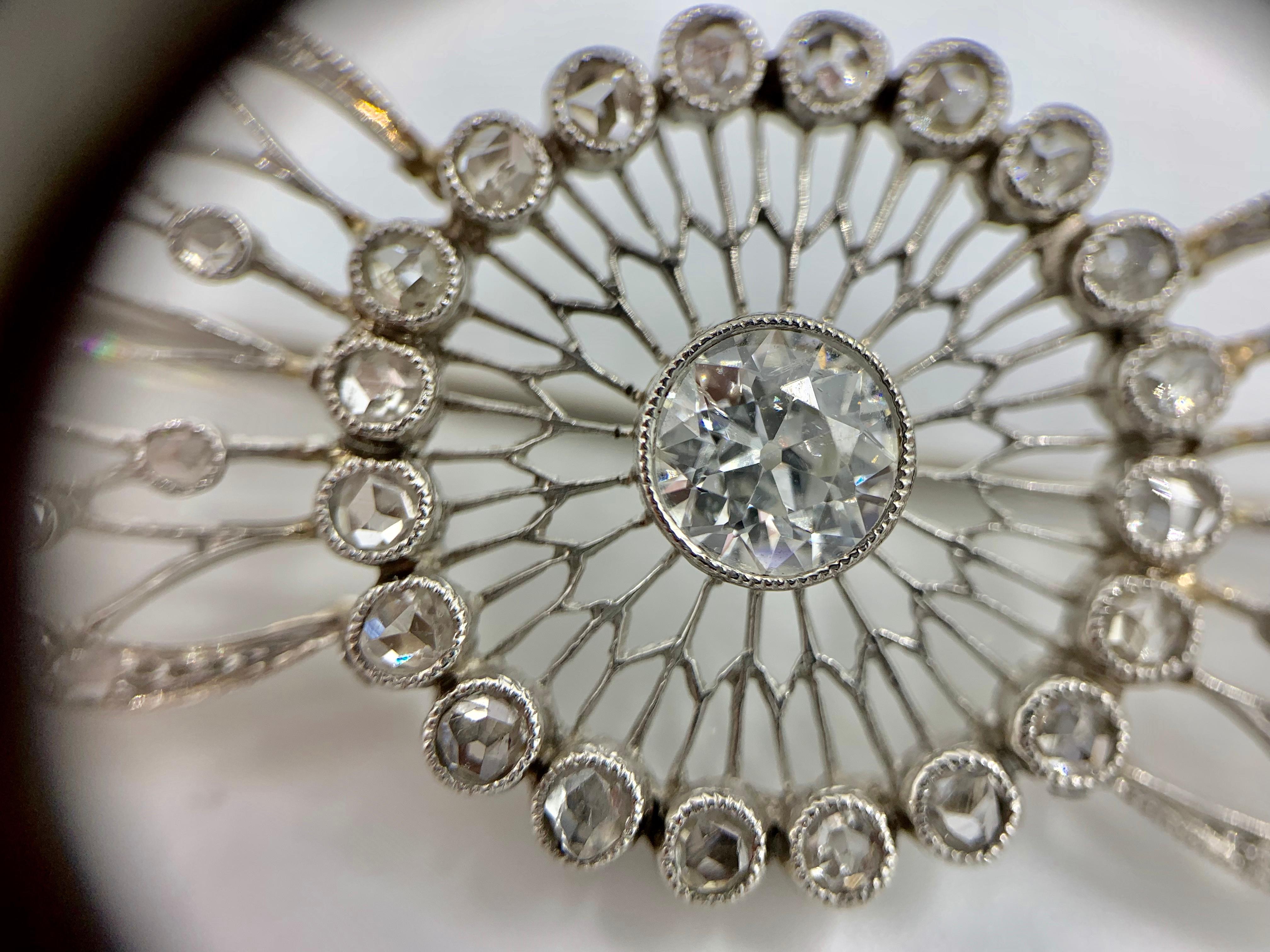 Edwardian White Gold Diamond Filigree Brooch, circa 1920 For Sale 1