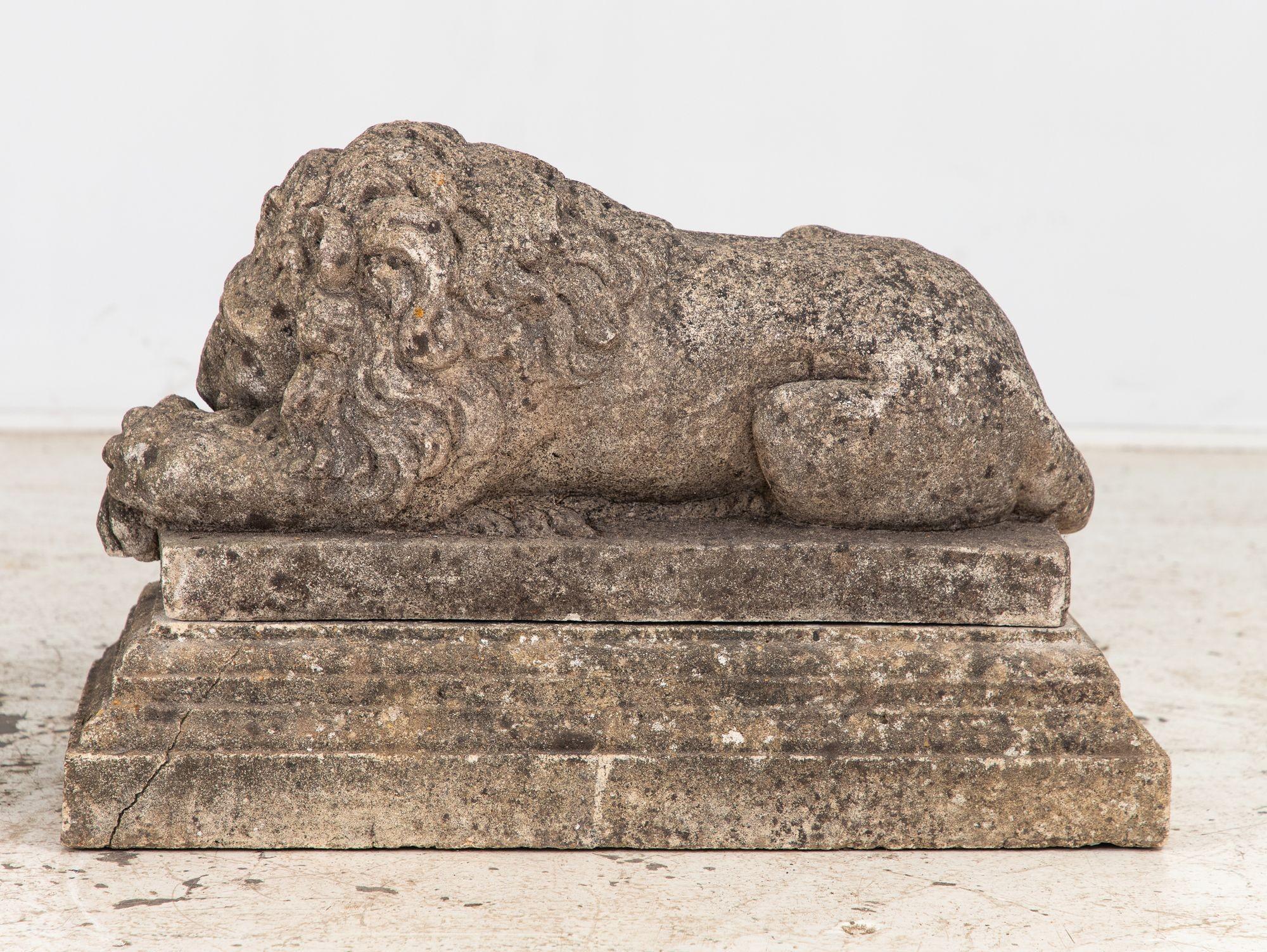 Circa 1920 English Pair of Large Recumbent Concrete Lions For Sale 4