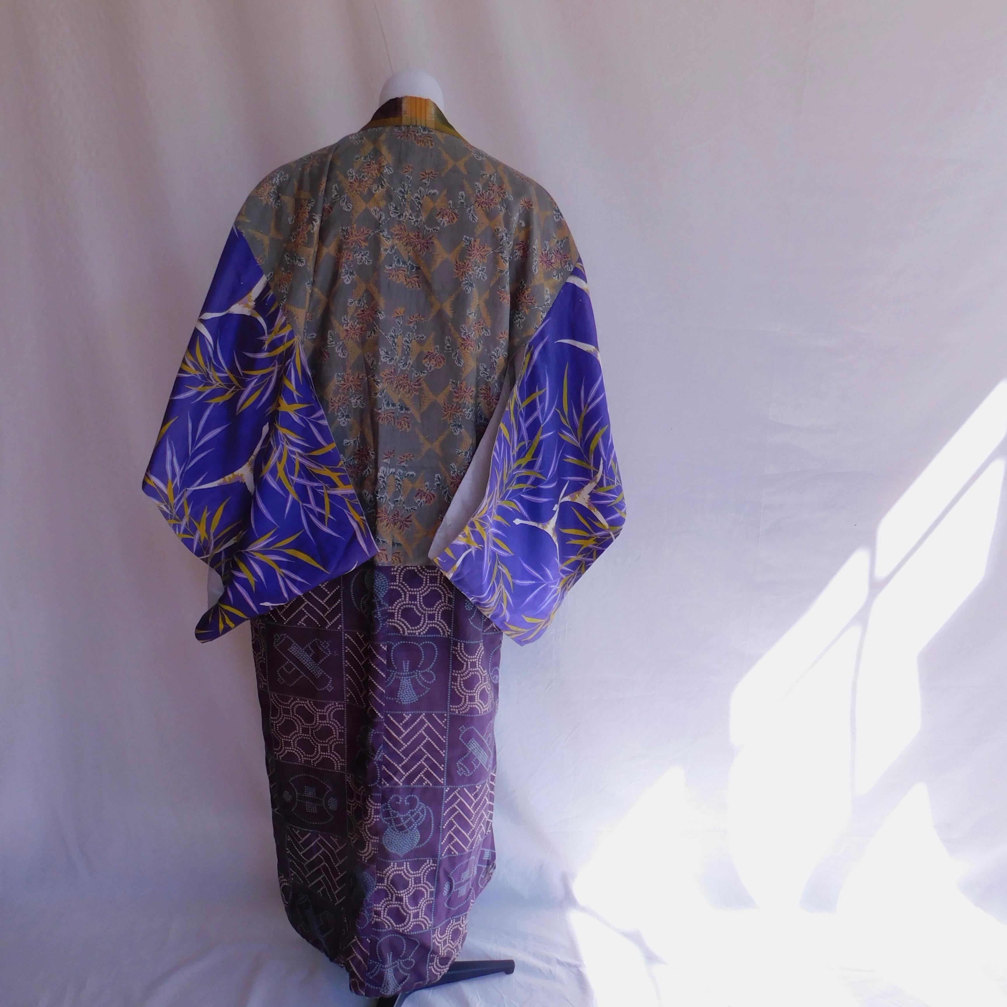 Taisho Period Japanese Juban Silk Kimono, circa 1920 In Good Condition For Sale In Antwerp, BE