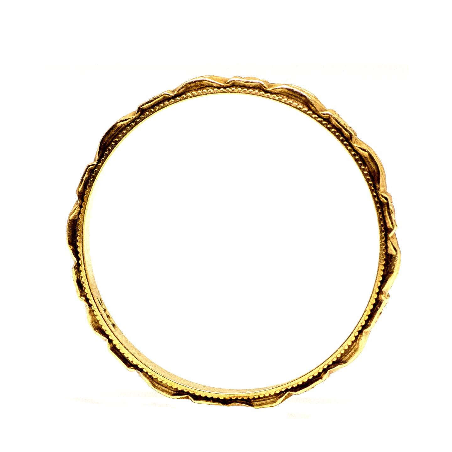 14 Karat Gold Engraved Thin Art Deco Vintage Wedding Band Floral, circa 1920s 1