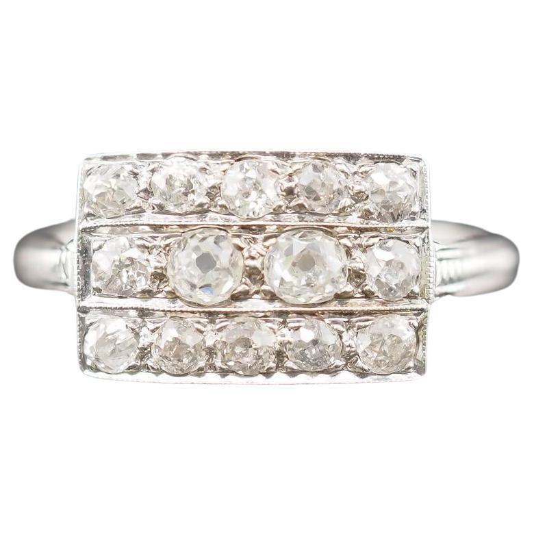 Bague grappe ancienne mine en or blanc 18 carats datant des années 1920