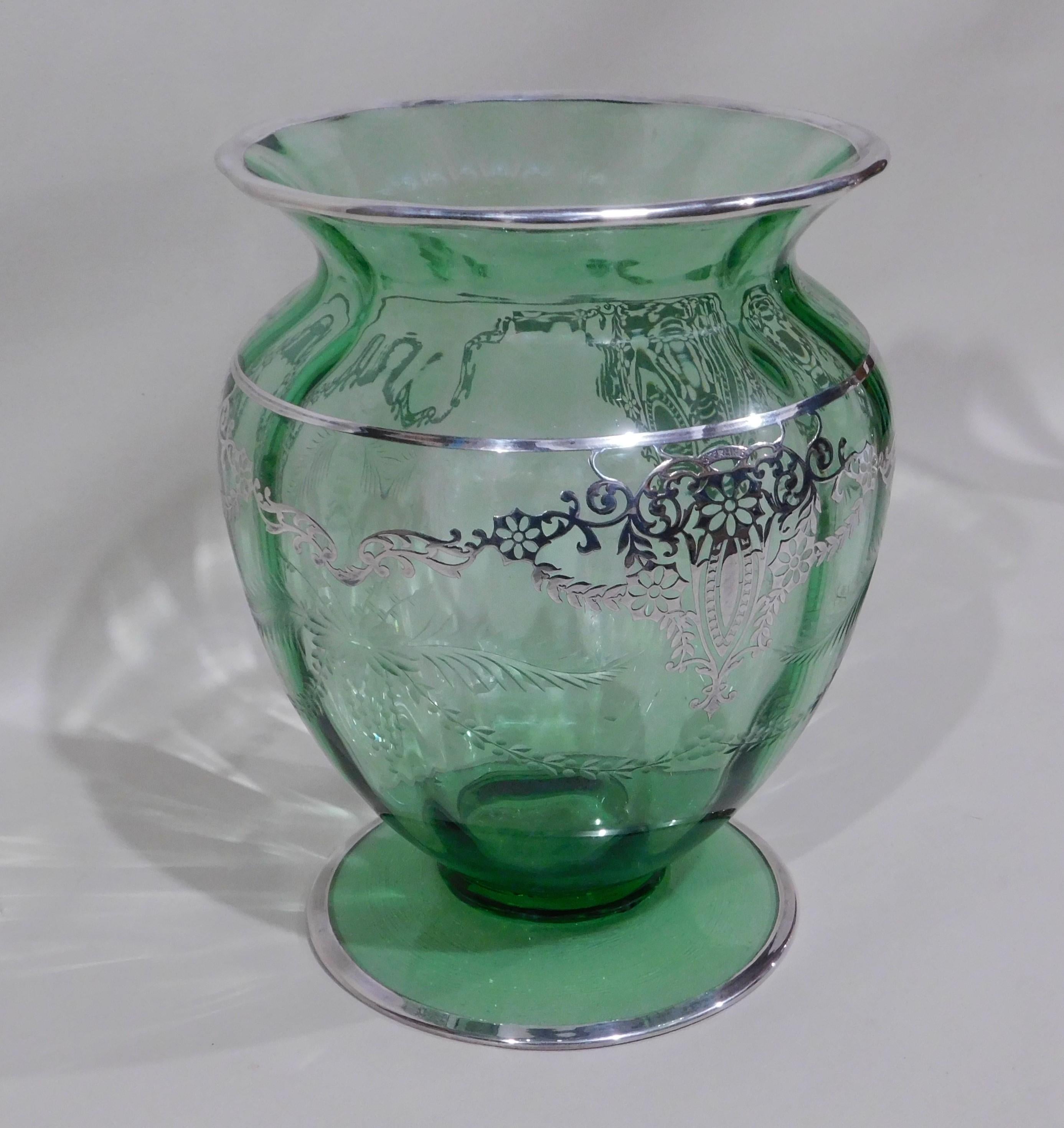 American Wheeled Cut Green Glass Vase with Silver Overlay, circa 1920s In Good Condition For Sale In Hamilton, Ontario