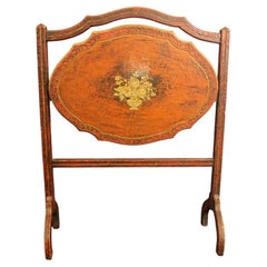 Circa 1920s Anglo-American Tilt-Top Side Table