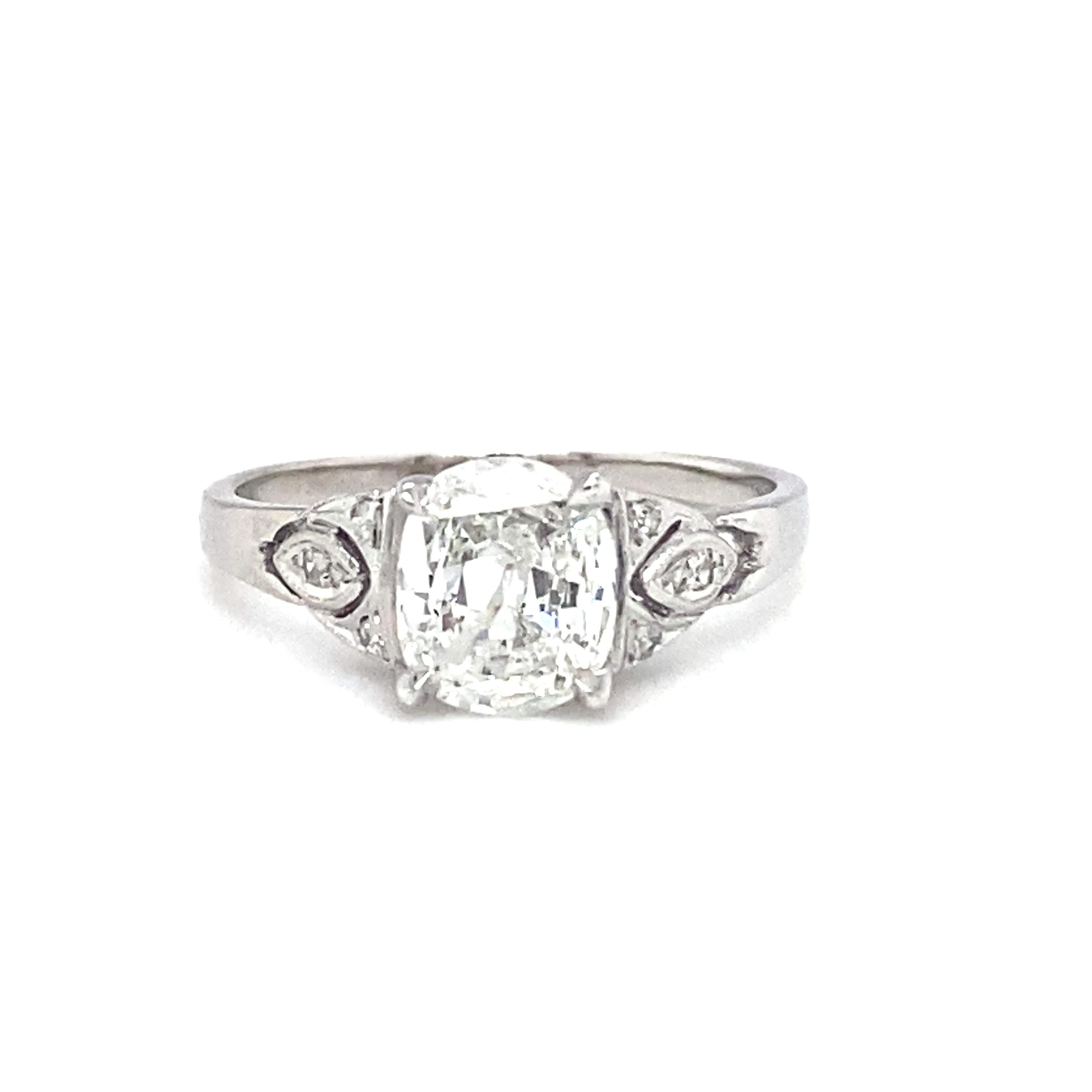 Antique Cushion Cut Circa 1920s Art Deco 1.0 Carat Tota Diamond Engagement Ring in Platinum