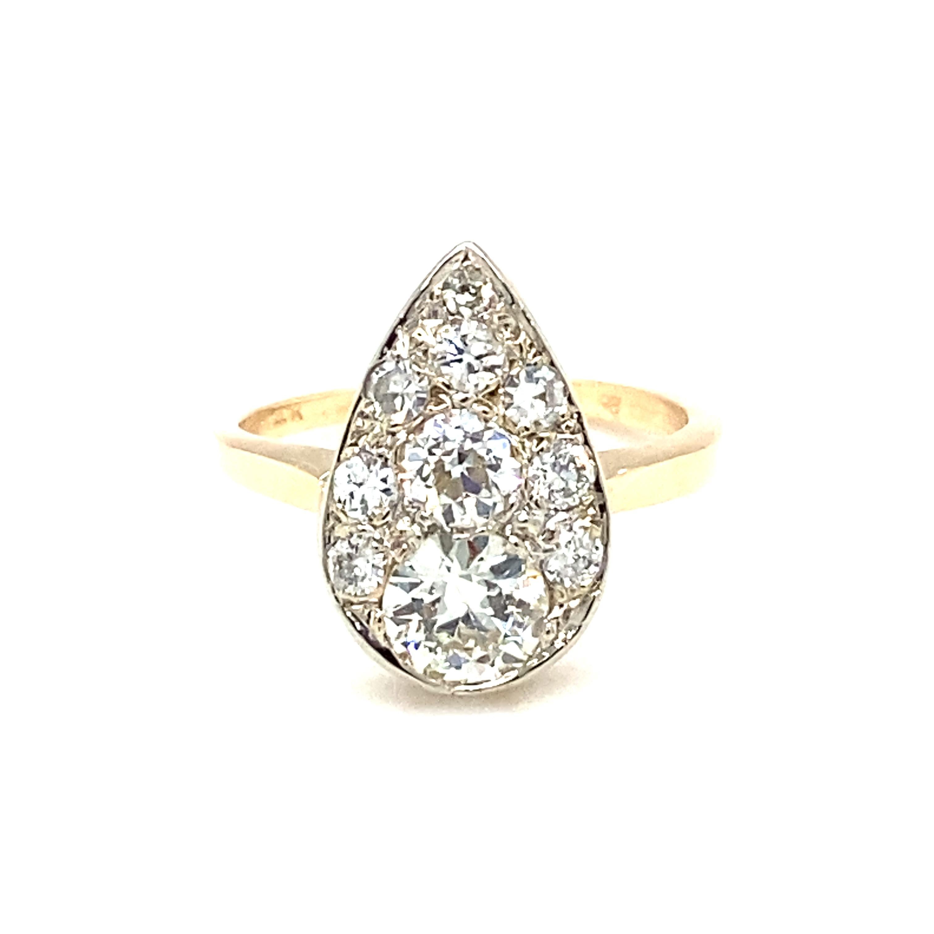 Circa 1920s Art Deco 1.30 Carat Total Diamond Ring in 14 Karat Gold In Excellent Condition For Sale In Atlanta, GA
