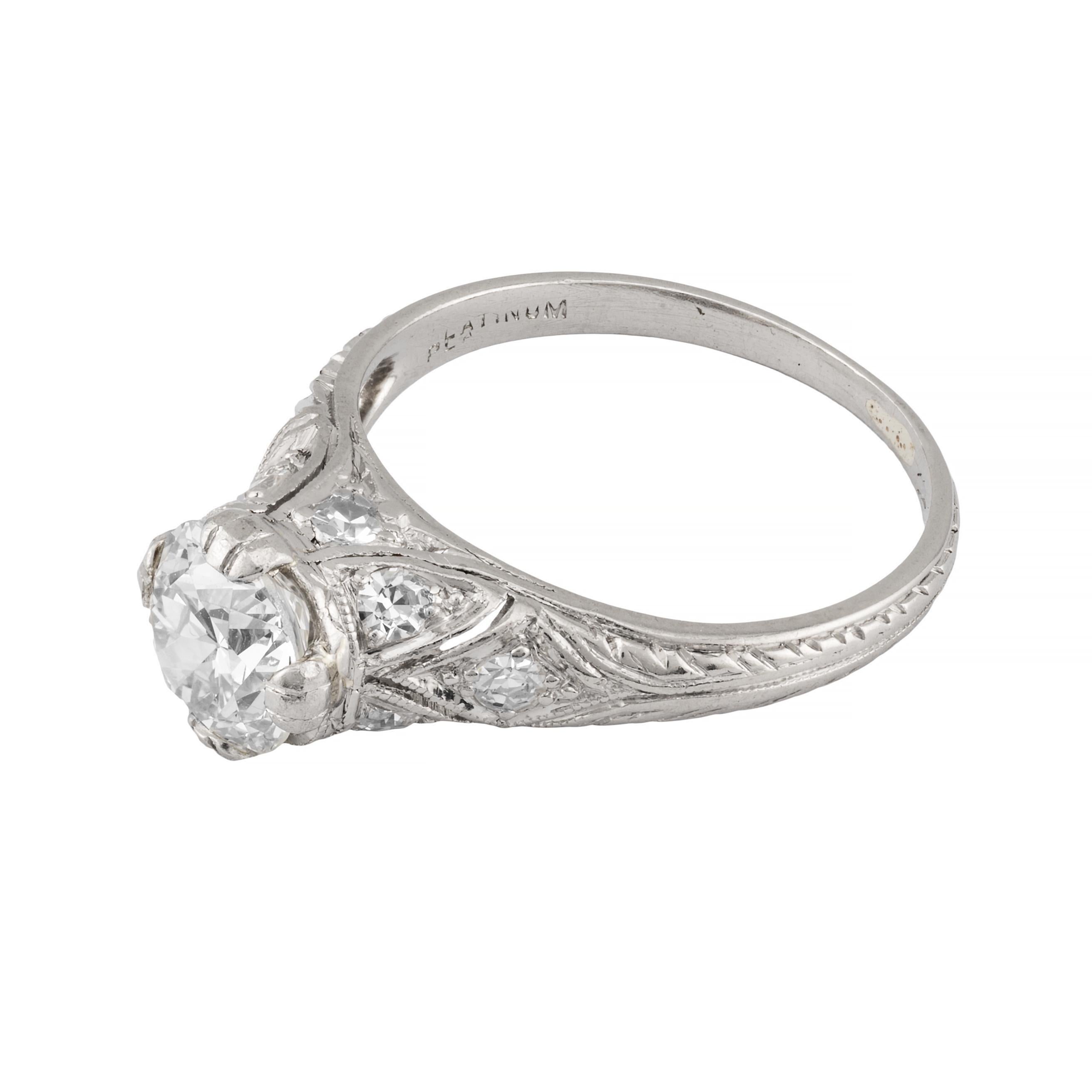 Circa 1920's Art Deco 1.36ctw Diamond Engagement Ring in Platinum In Good Condition For Sale In Boston, MA