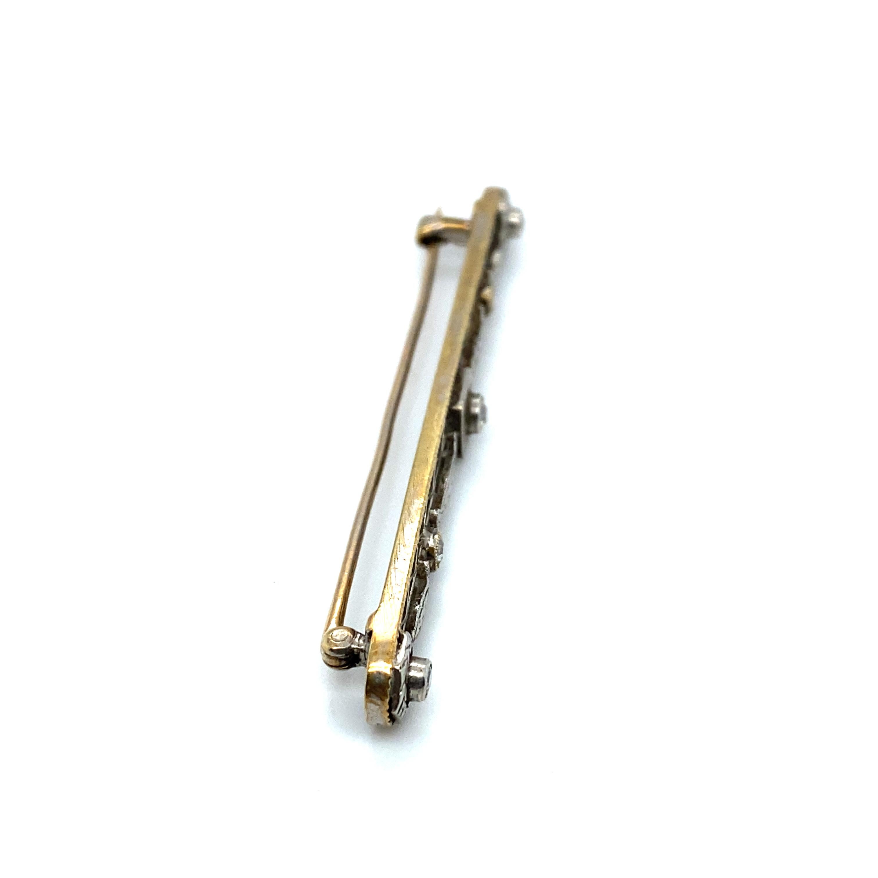 Circa 1920s Art Deco Bar Brooch with Diamonds in 14 Karat White Gold For Sale 1