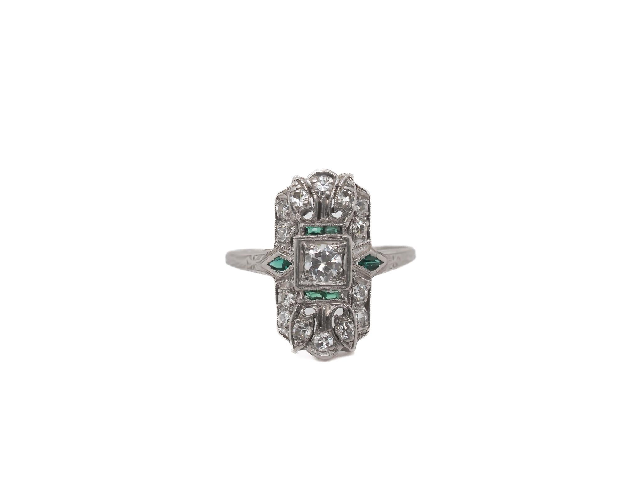 CIRCA 1920er Jahre Art Deco Platin Diamant und Smaragd Ring - VEG#47b im Angebot 3
