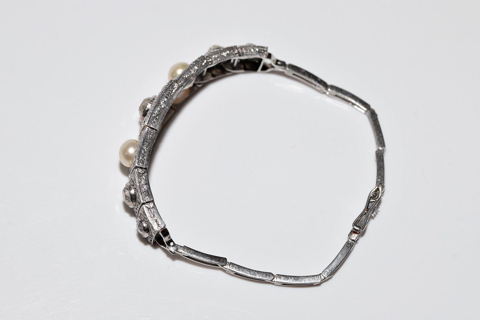 Circa 1920s Art Deco Platinum  Natural Old Cut Diamond And Pearl Bracelet For Sale 7
