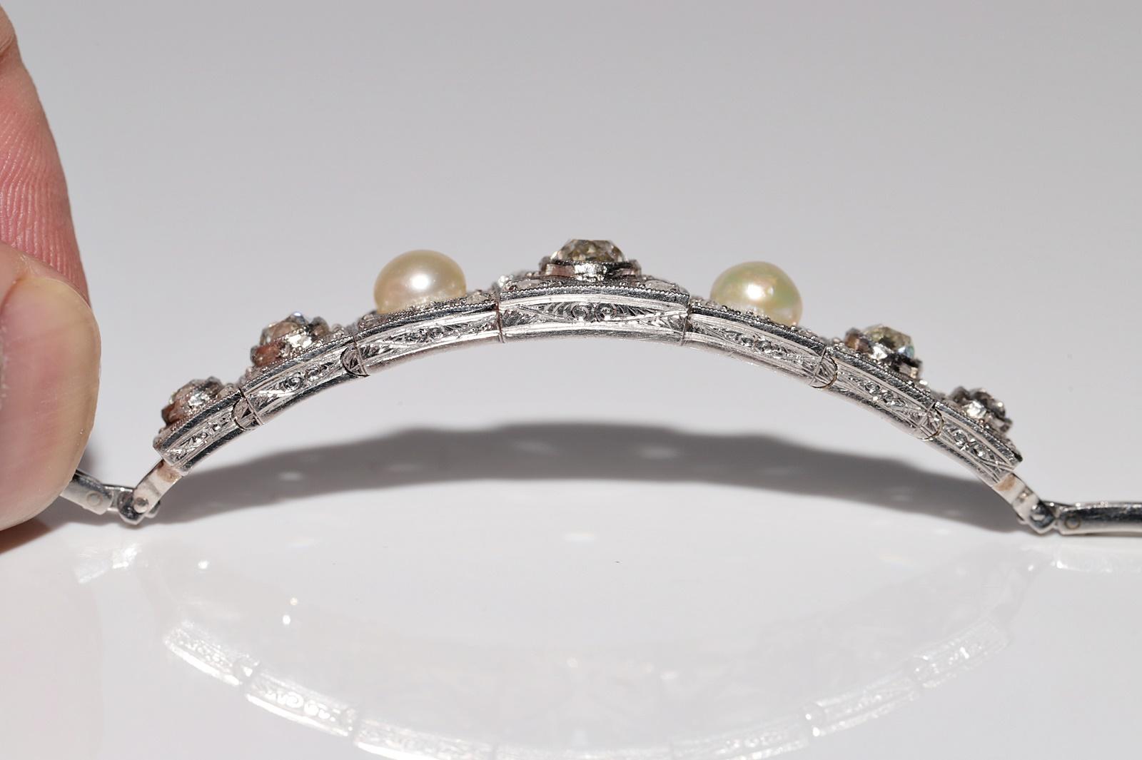 Circa 1920s Art Deco Platinum  Natural Old Cut Diamond And Pearl Bracelet For Sale 8