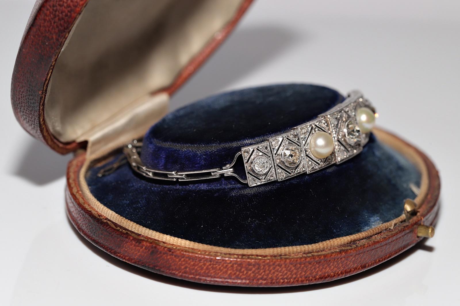 Women's Circa 1920s Art Deco Platinum  Natural Old Cut Diamond And Pearl Bracelet For Sale