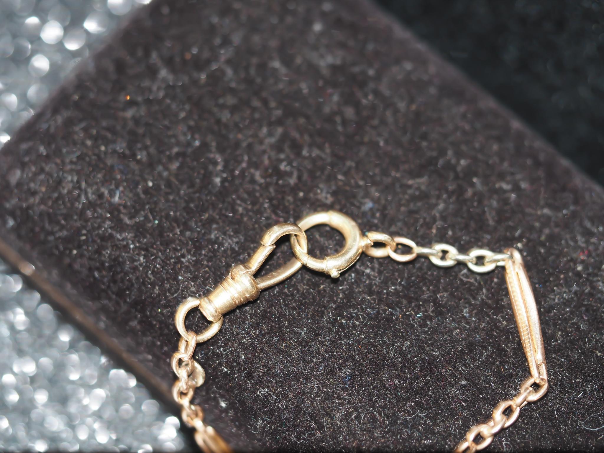 Circa 1920s Art Deco Rose and White Gold Antique Chain 15 inch In Good Condition For Sale In Hicksville, NY