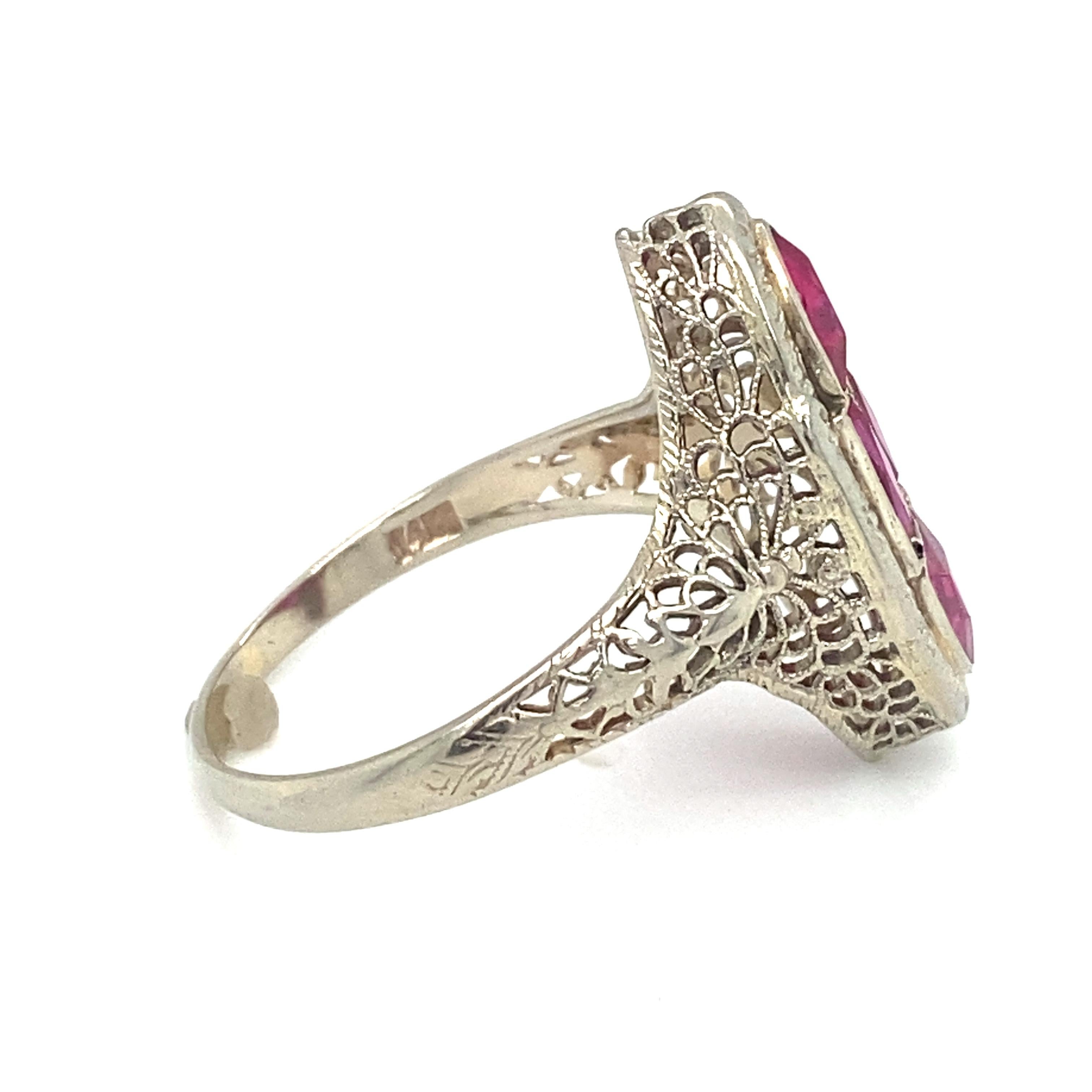 Circa 1920s Art Deco Simulated Ruby Cocktail Ring in 14 Karat White Gold For Sale 1