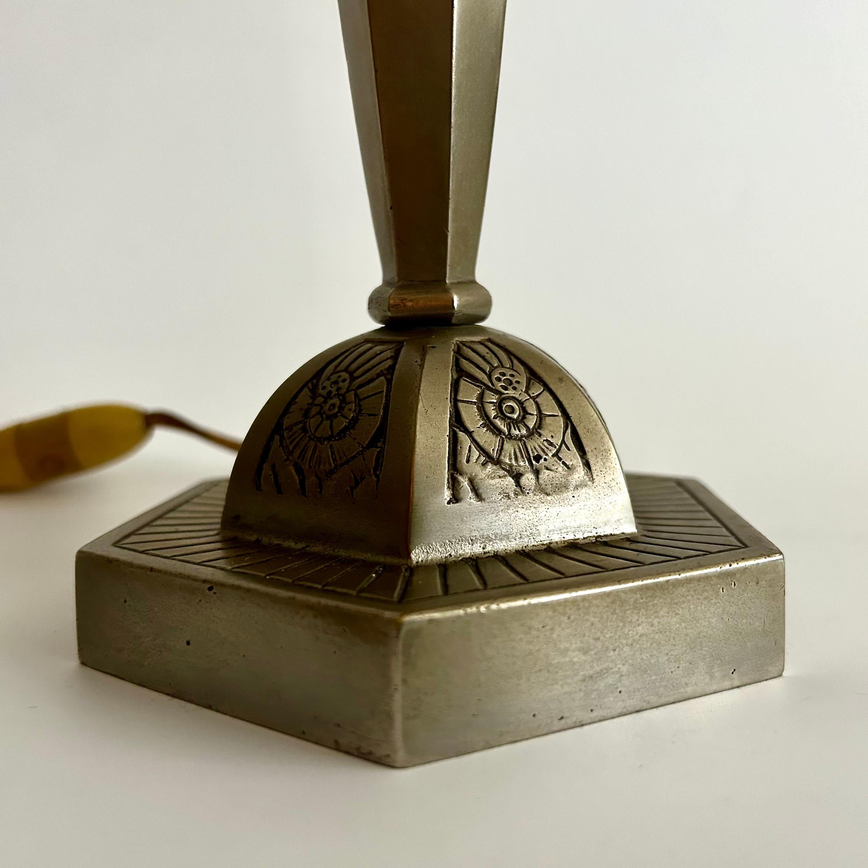 French Circa 1920s Art Deco Table Lamp For Sale
