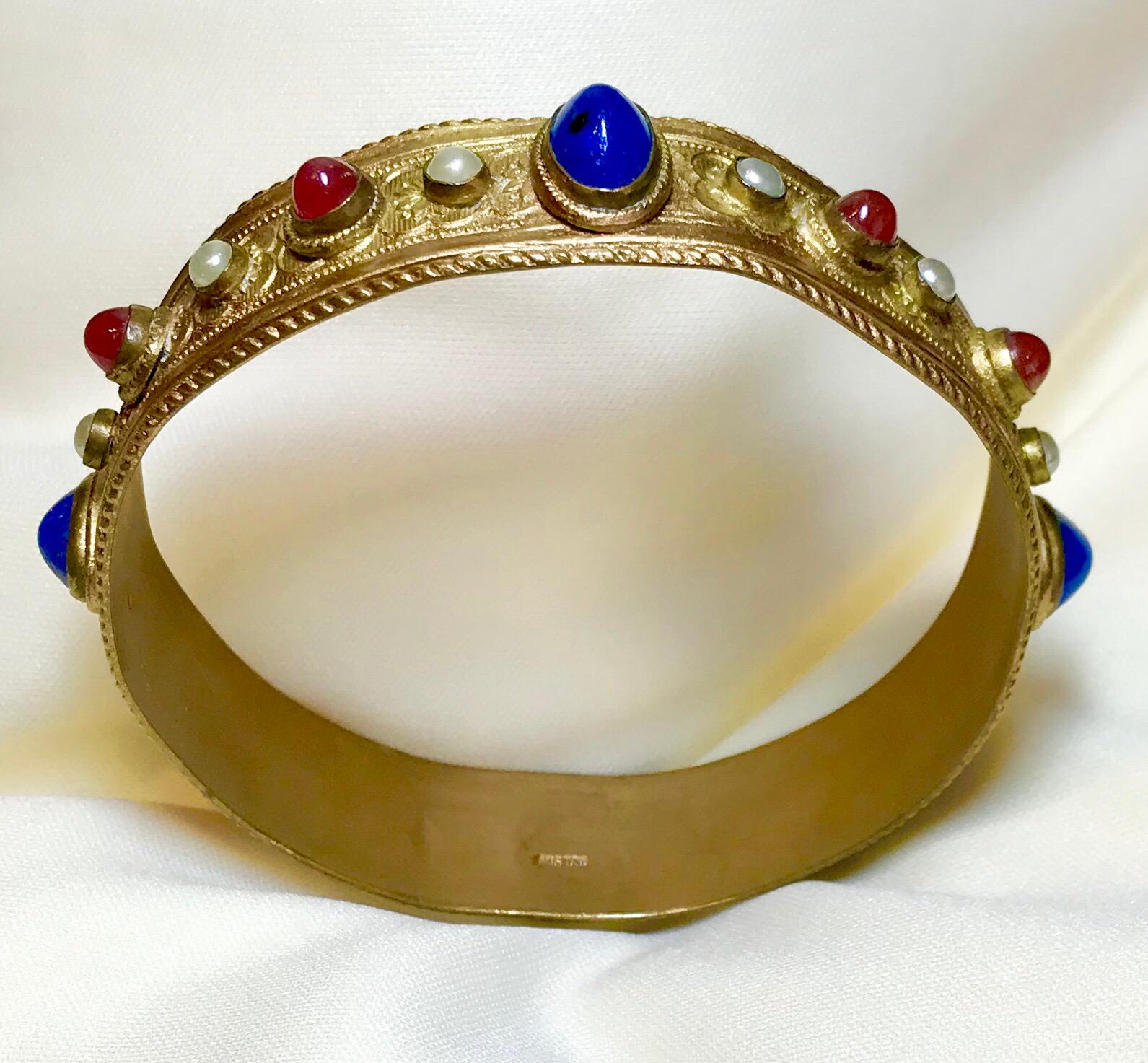 Circa 1920s Austrian Lapis-Blue Glass Cabocon Jeweled Bangle  In Good Condition For Sale In Long Beach, CA