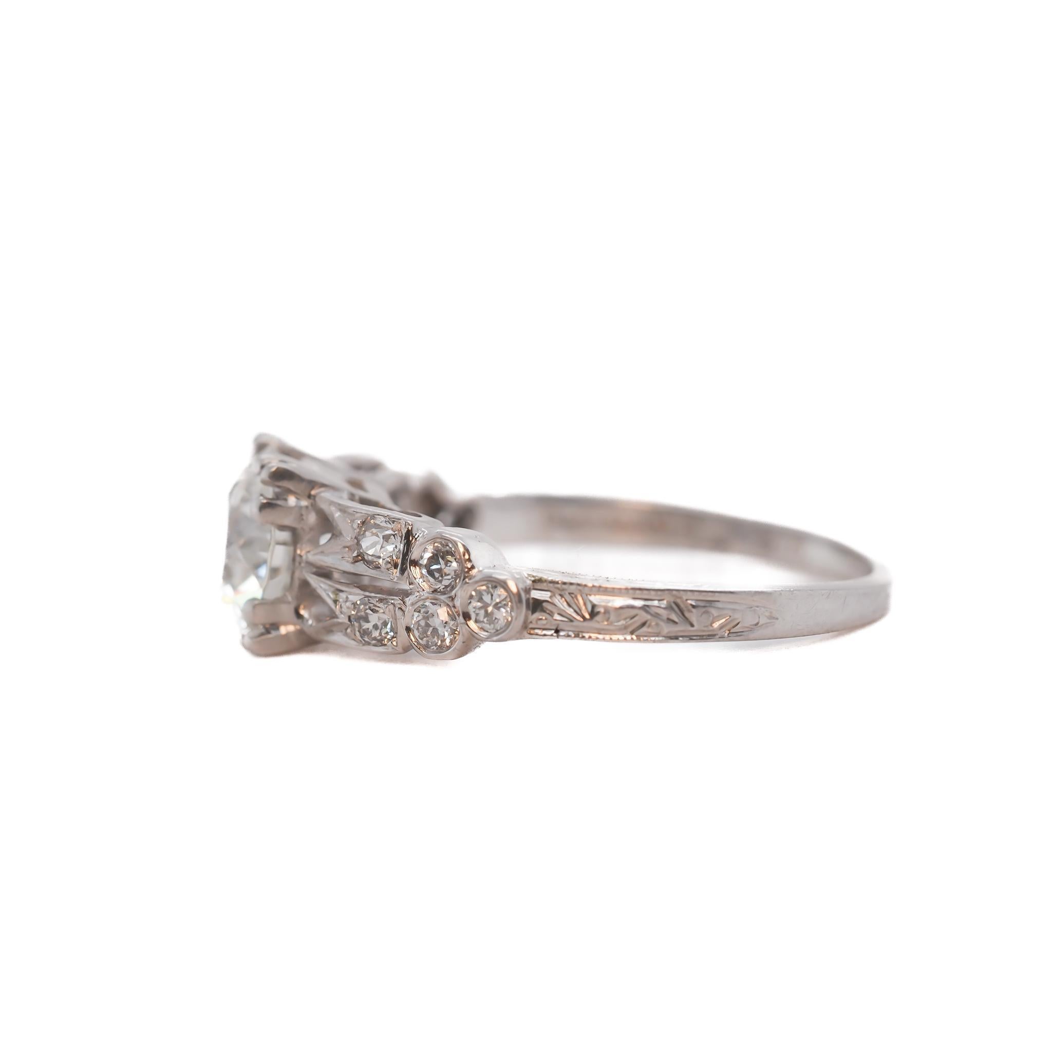 Taille vieille Europe Circa 1920s GIA 1.00ct Old European Brilliant Diamond Engagement Ring (bague de fiançailles à diamant brillant européen) en vente