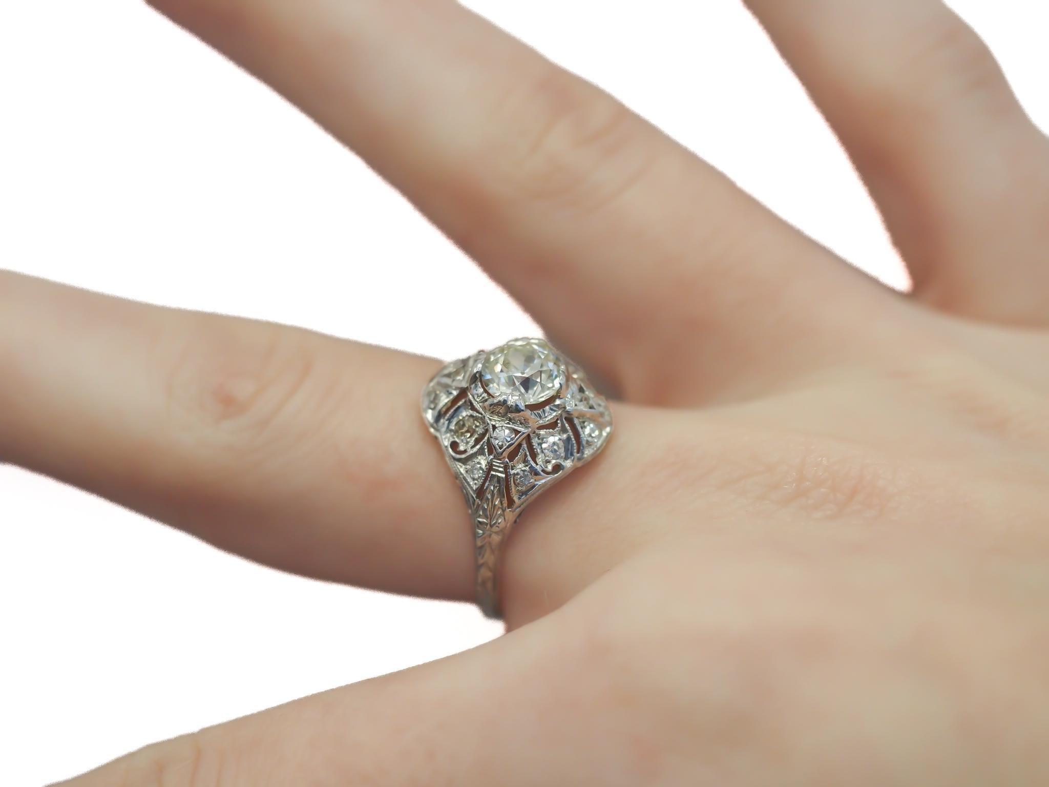 Circa 1920s GIA 1.08ct Old European Diamond Engagement Ring For Sale 1