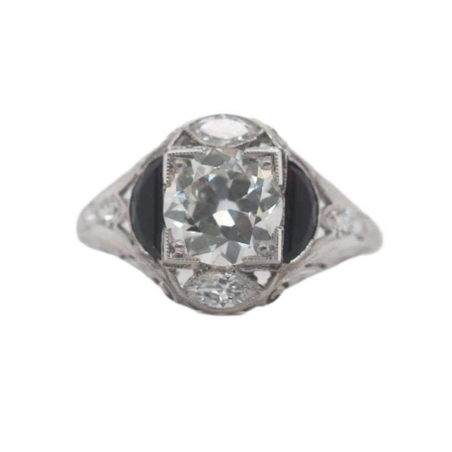 Jahr: 1920er Jahre
Artikel-Details:
Ringgröße: 5.5
Metall-Typ: Platin [gepunzt und geprüft]
Gewicht: 3,5 Gramm
Zentrum Diamant Details:
GIA Bericht#:2235289755
Gewicht: 1,17ct Gesamtgewicht
Schliff: Alter europäischer Brillant
Farbe: J
Klarheit: