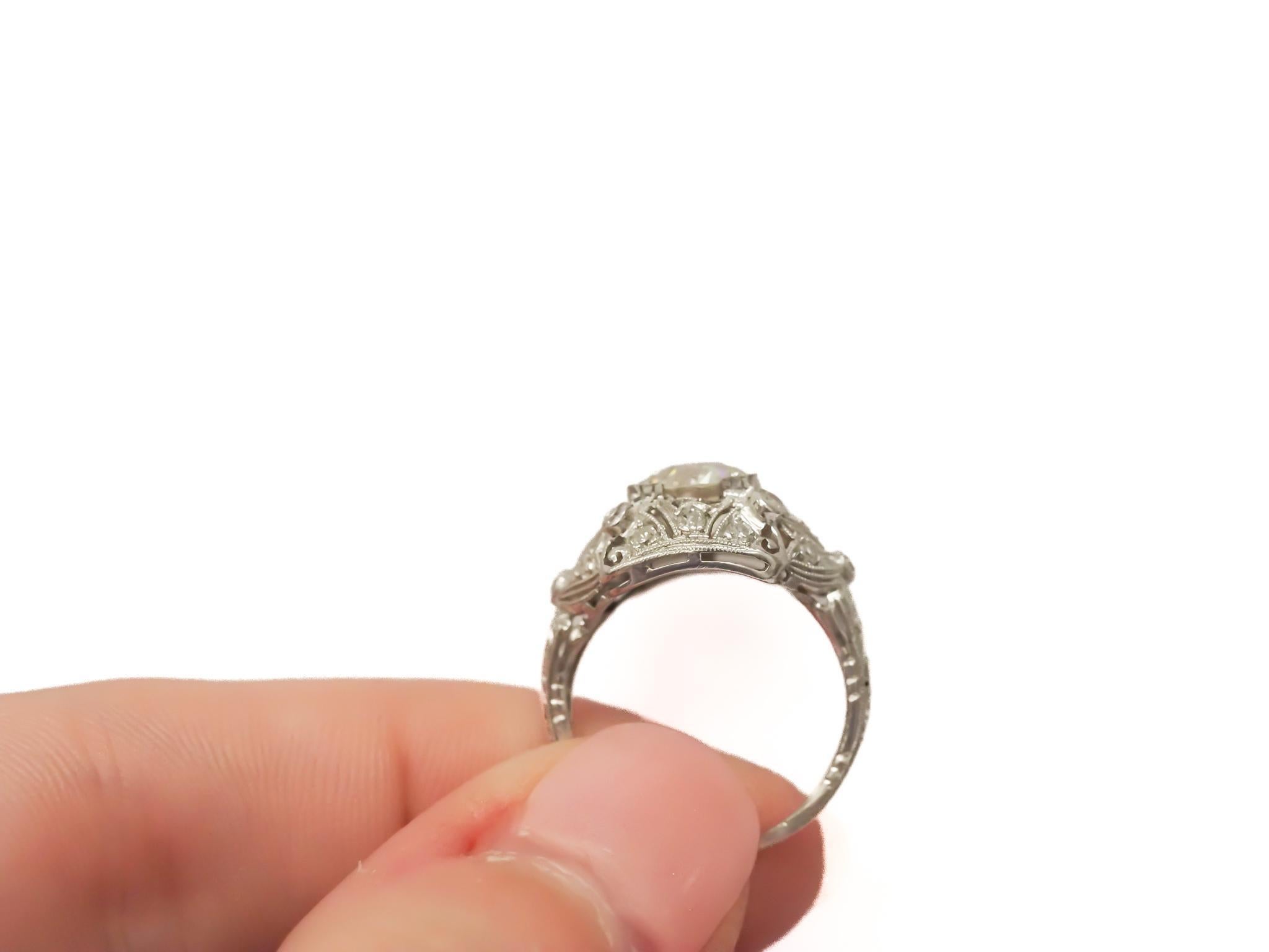 Circa 1920s GIA 1.67ct Old European Diamond Platinum Engagement Ring For Sale 2