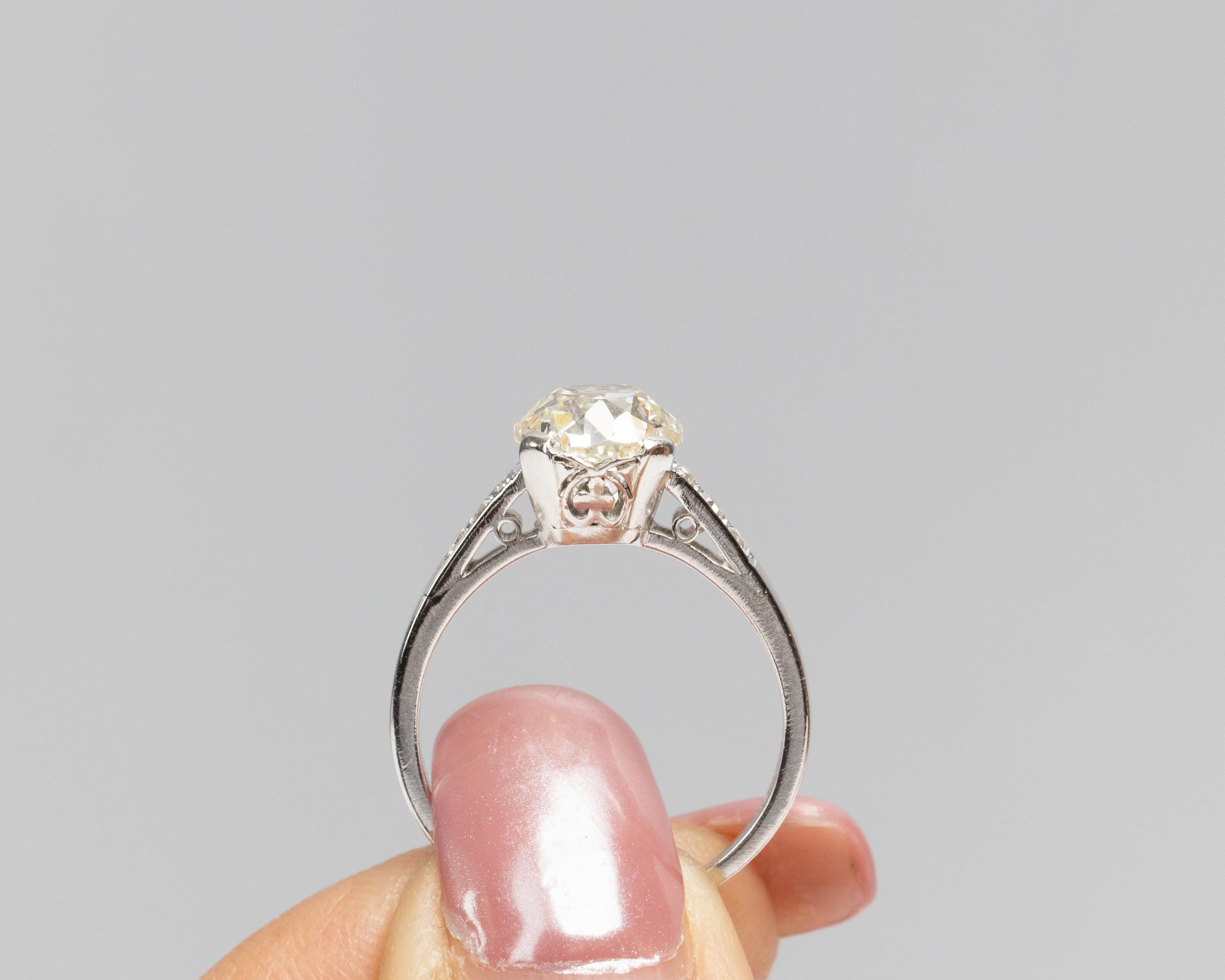 Circa 1920s GIA 2.04ct Old European Brilliant Diamond Platinum Engagement Ring In Good Condition For Sale In Hicksville, NY