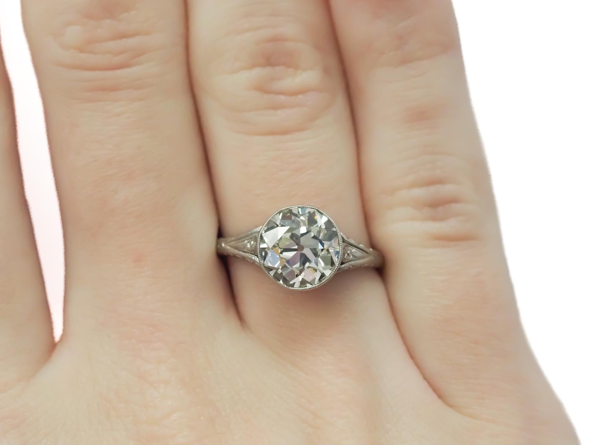Circa 1920s GIA 2.58ct Old European Brilliant Diamond Engagement Ring In Good Condition For Sale In Hicksville, NY