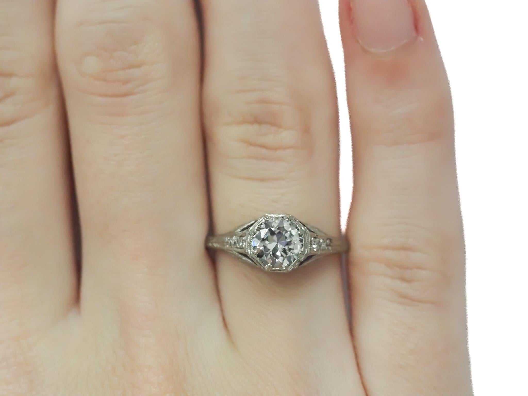 Circa 1920s GIA .95ct Old European Diamond Engagement Ring In Good Condition For Sale In Hicksville, NY