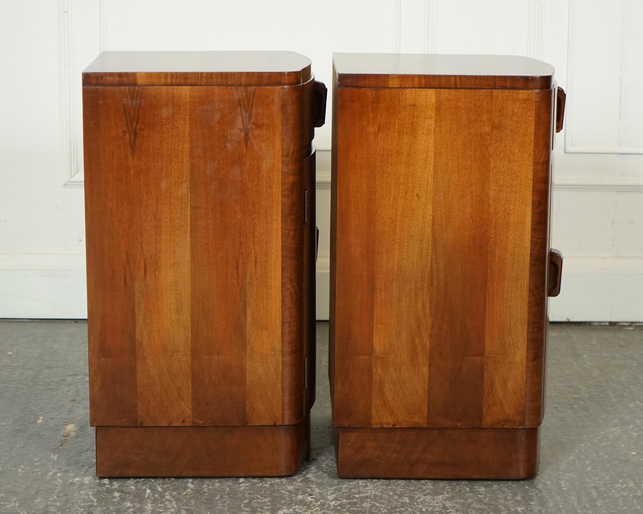 DÉCADA DE 1920 PAR DE CAMAS DE MADERA ART DECO Mesas de noche 3