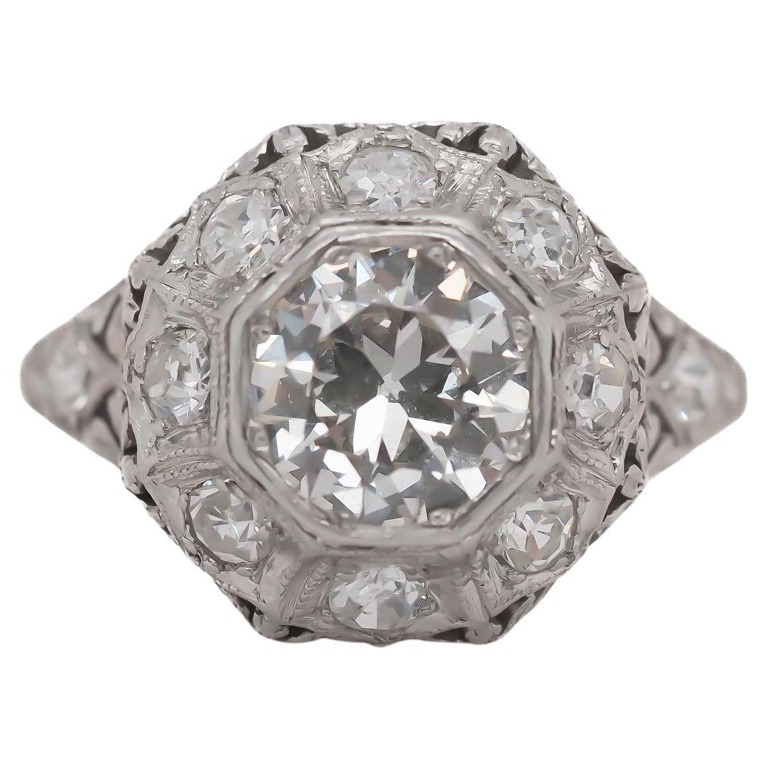 Verlobungsring aus Platin mit 1,00 Karat alteuropäischem Brillanten, ca. 1920er Jahre im Angebot