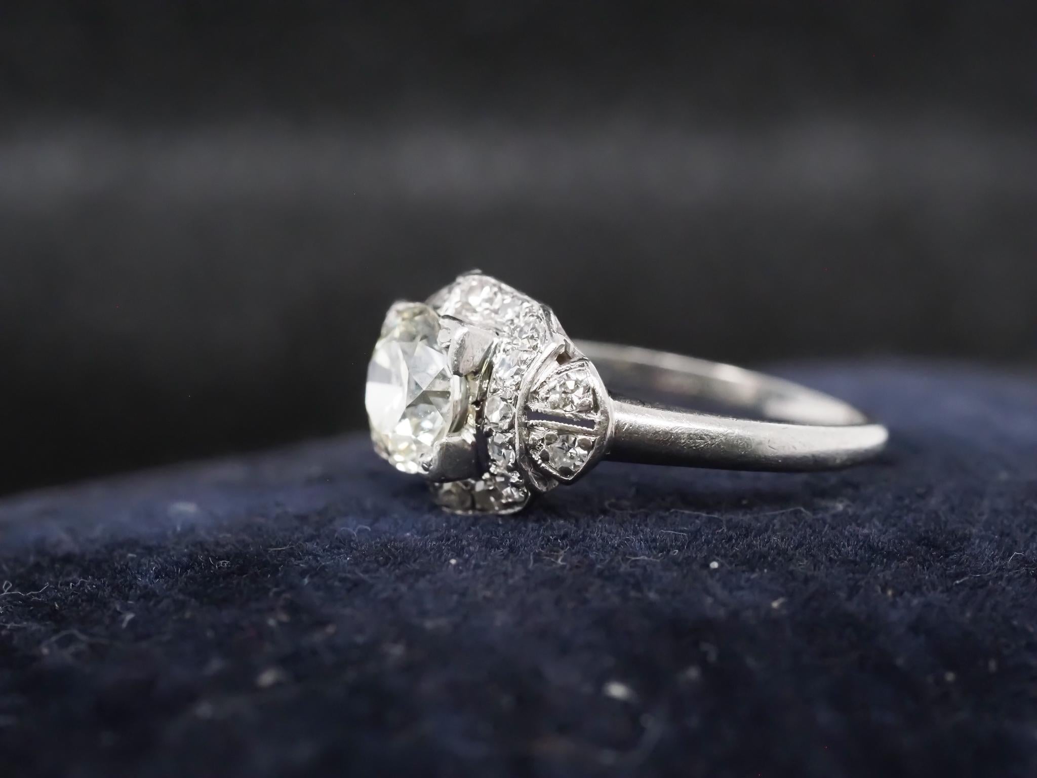 Circa 1920s Platinum 1.25ct Old European Diamond Engagement Ring For Sale 2