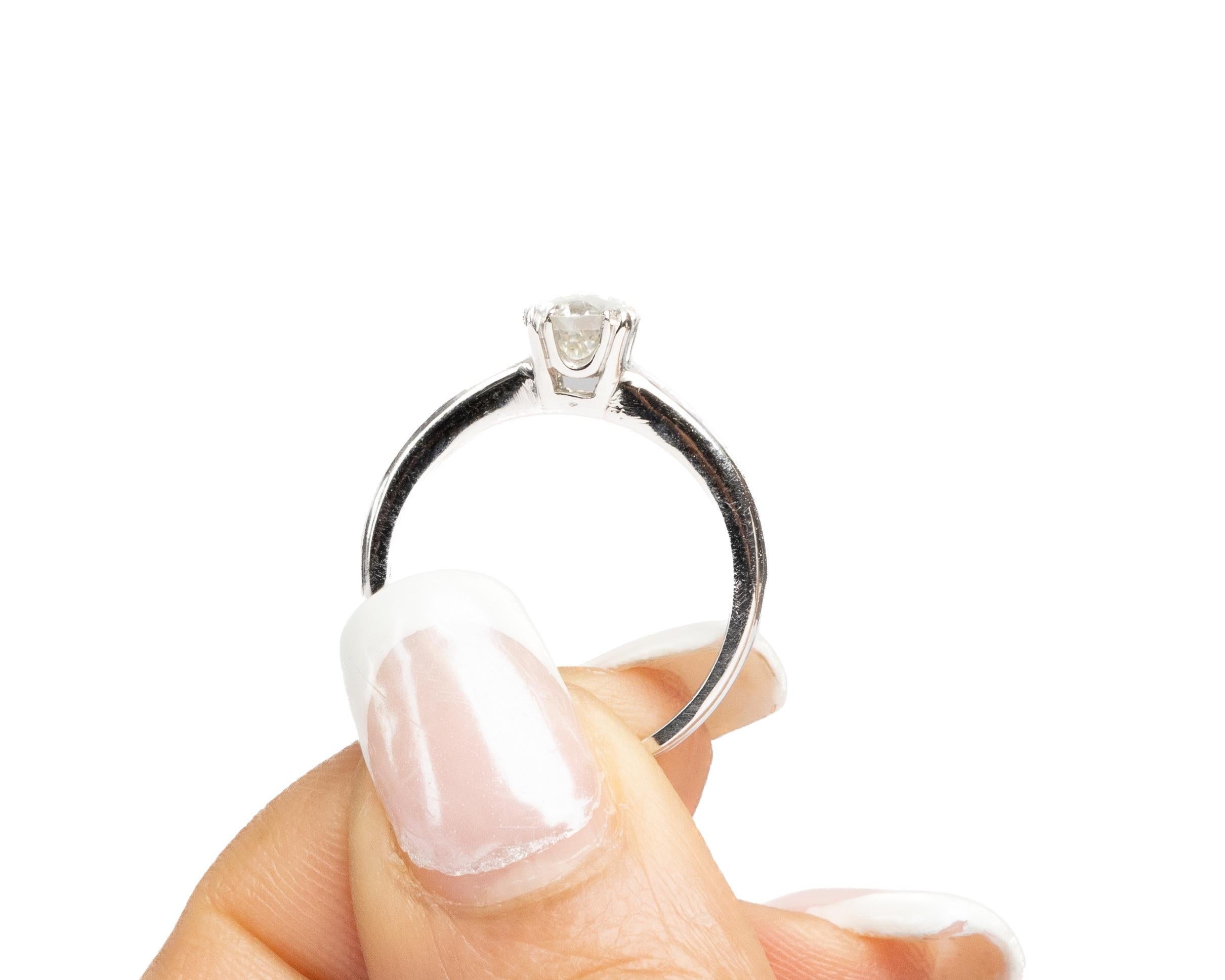 Circa 1920s Platinum Art Deco GIA 1.02ct Old European Diamond Engagement Ring For Sale 3