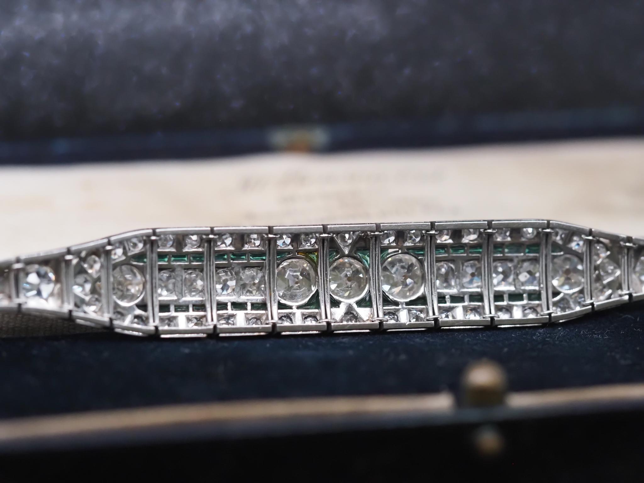 Circa 1920s Platinum Art Deco Old European Diamond and Emerald Bracelet For Sale 2