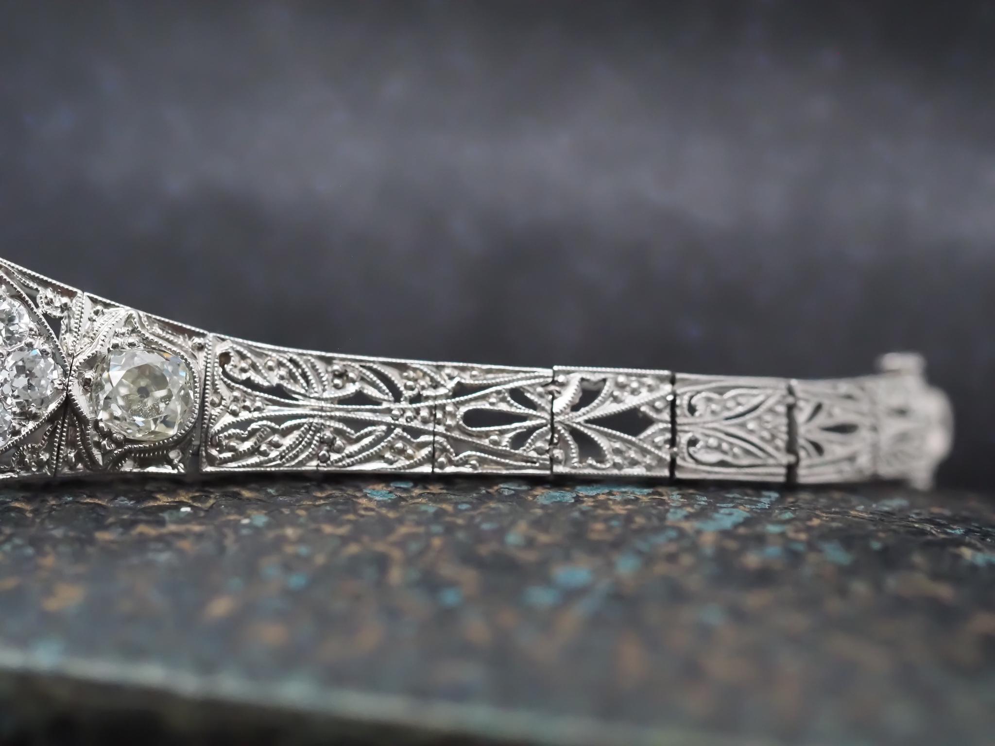 Circa 1920s Platinum Art Deco Old European Diamond and Emerald Bracelet For Sale 3