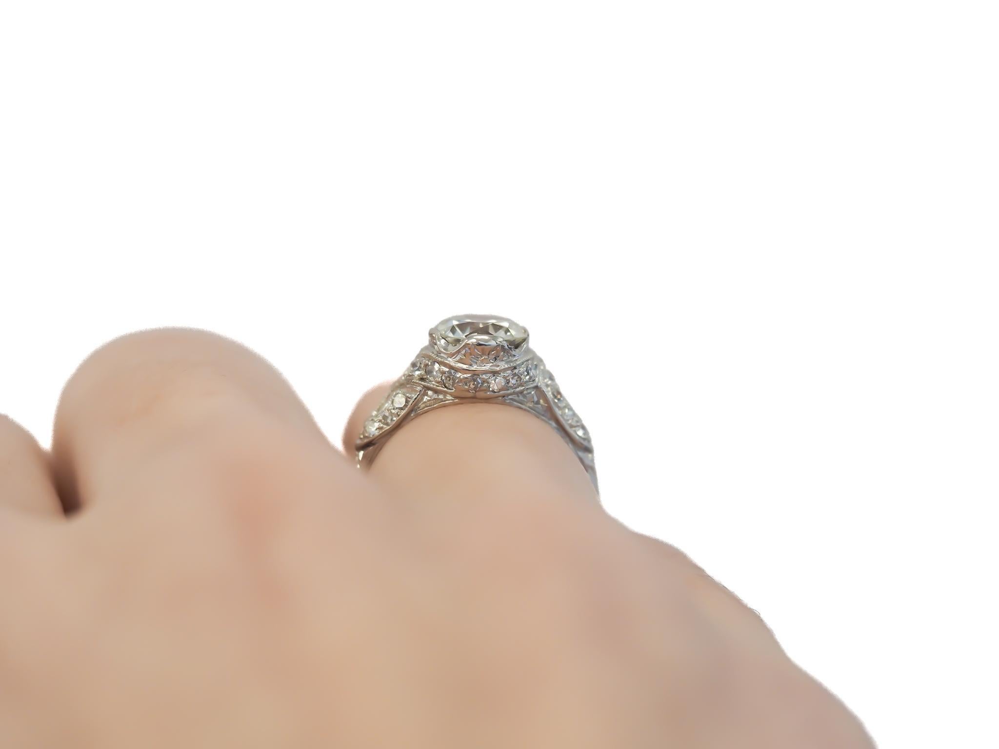 Circa 1920s Platinum  GIA 1.25ct Old European Diamond Engagement Ring For Sale 1