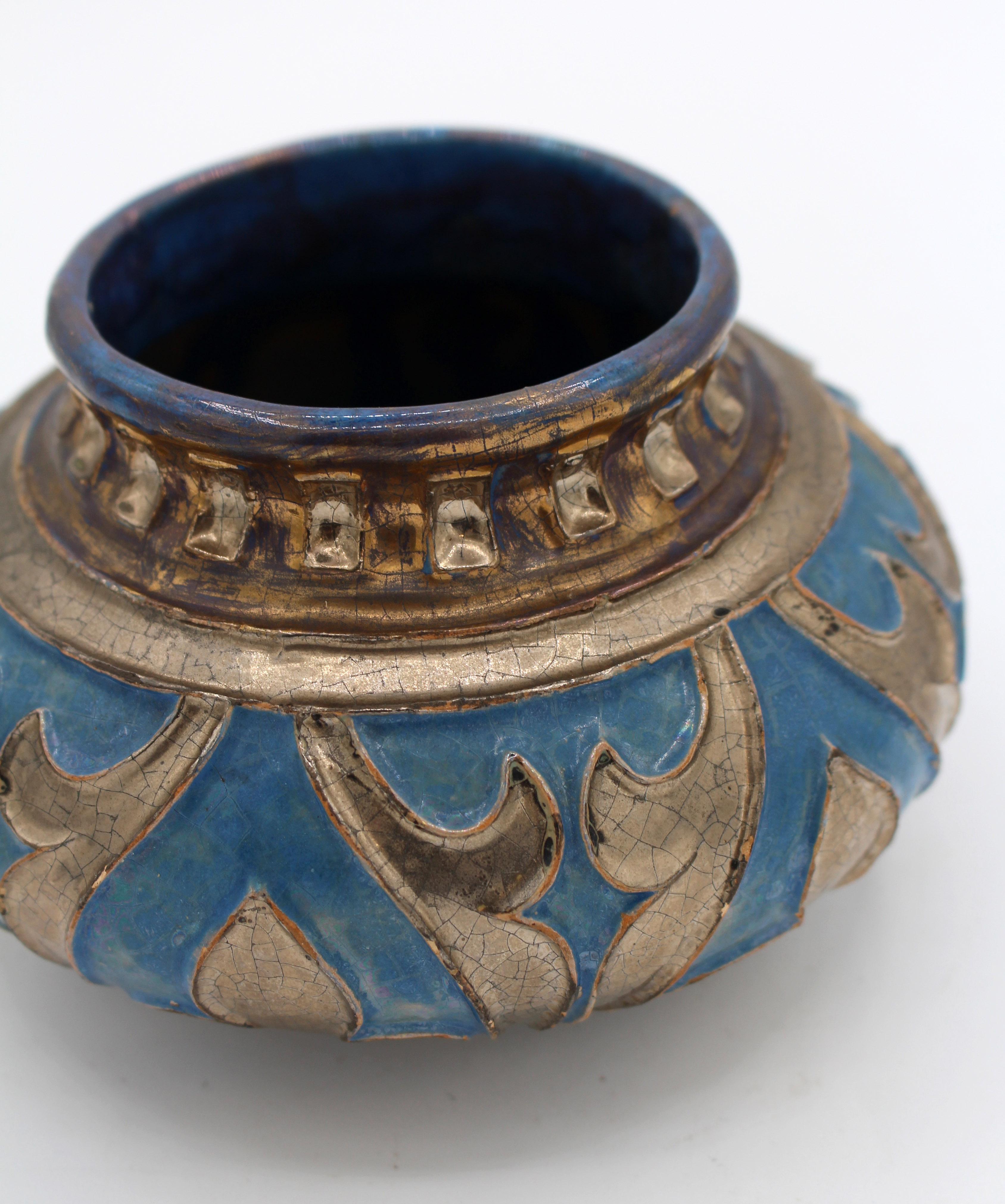 Spanish Circa 1920s Pottery Low Vase by Daniel Zuloaga Boneta For Sale