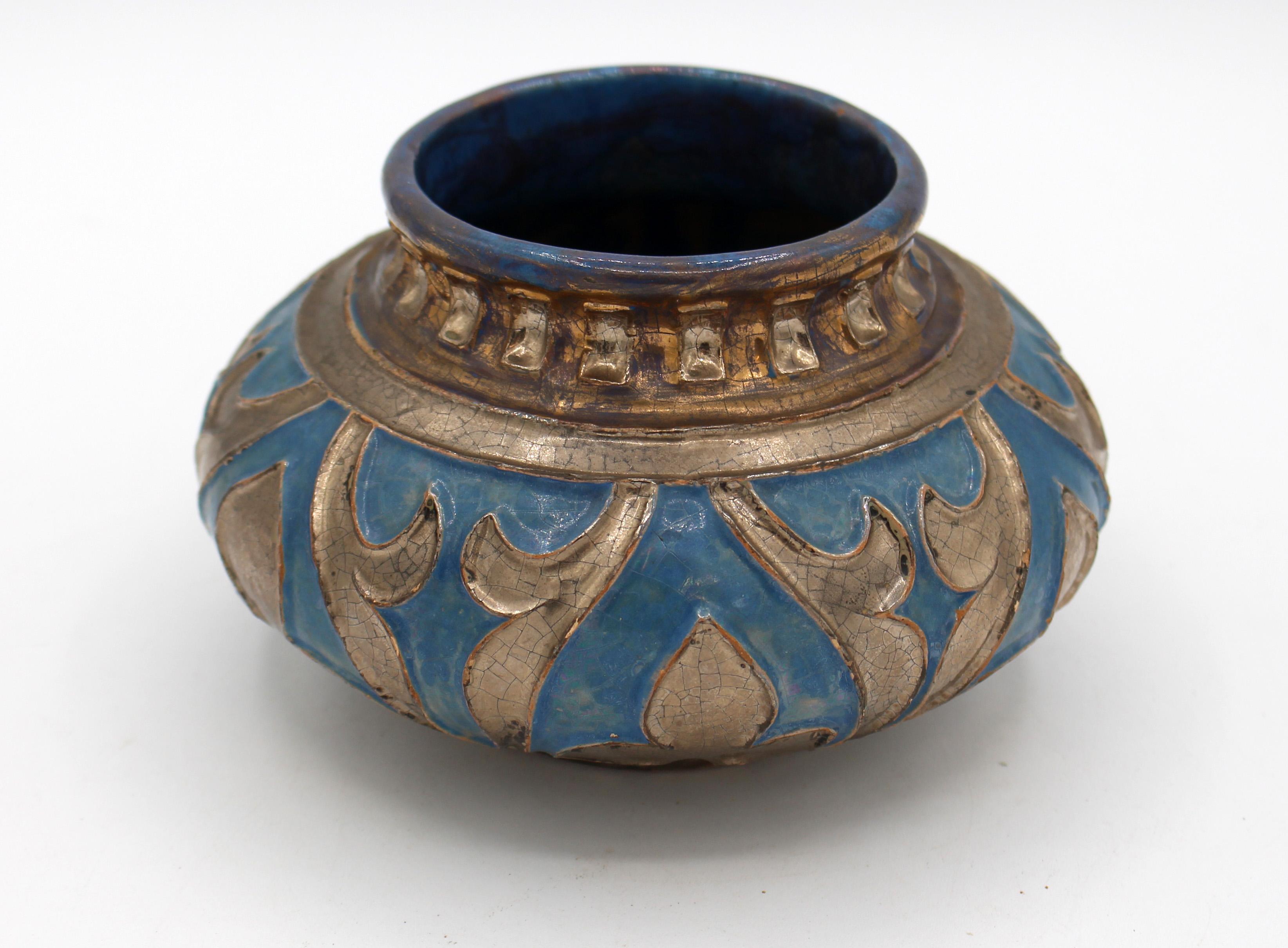 Circa 1920s Pottery Low Vase by Daniel Zuloaga Boneta For Sale 2